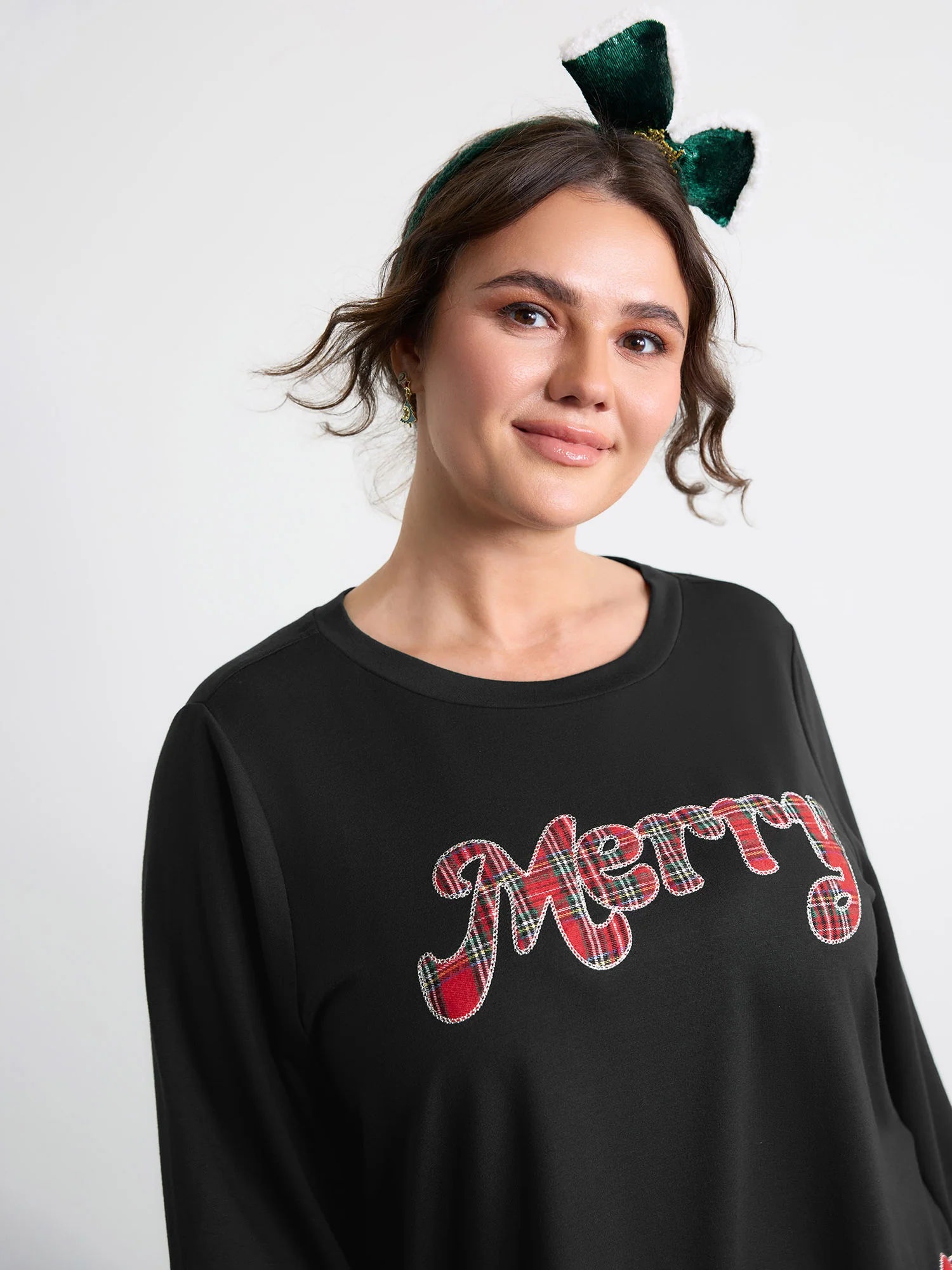 Merry Applique Embroidery Sweatshirt