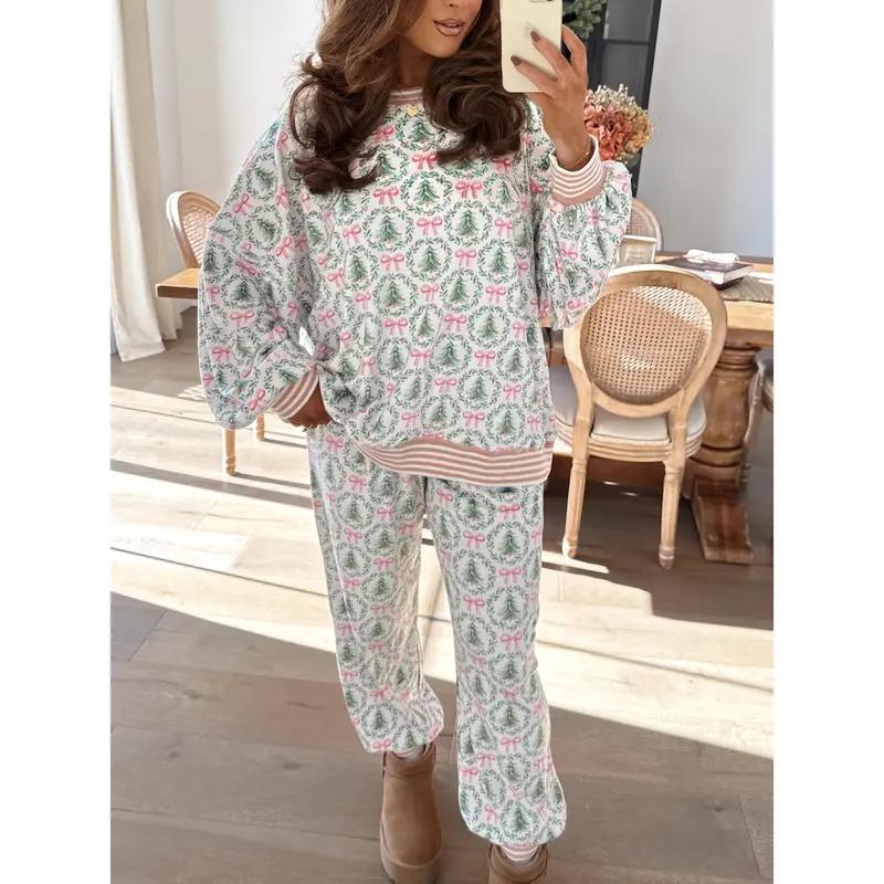 🎄Cozy Christmas Pajama Set | 2-Piece with Tree & Bow Print