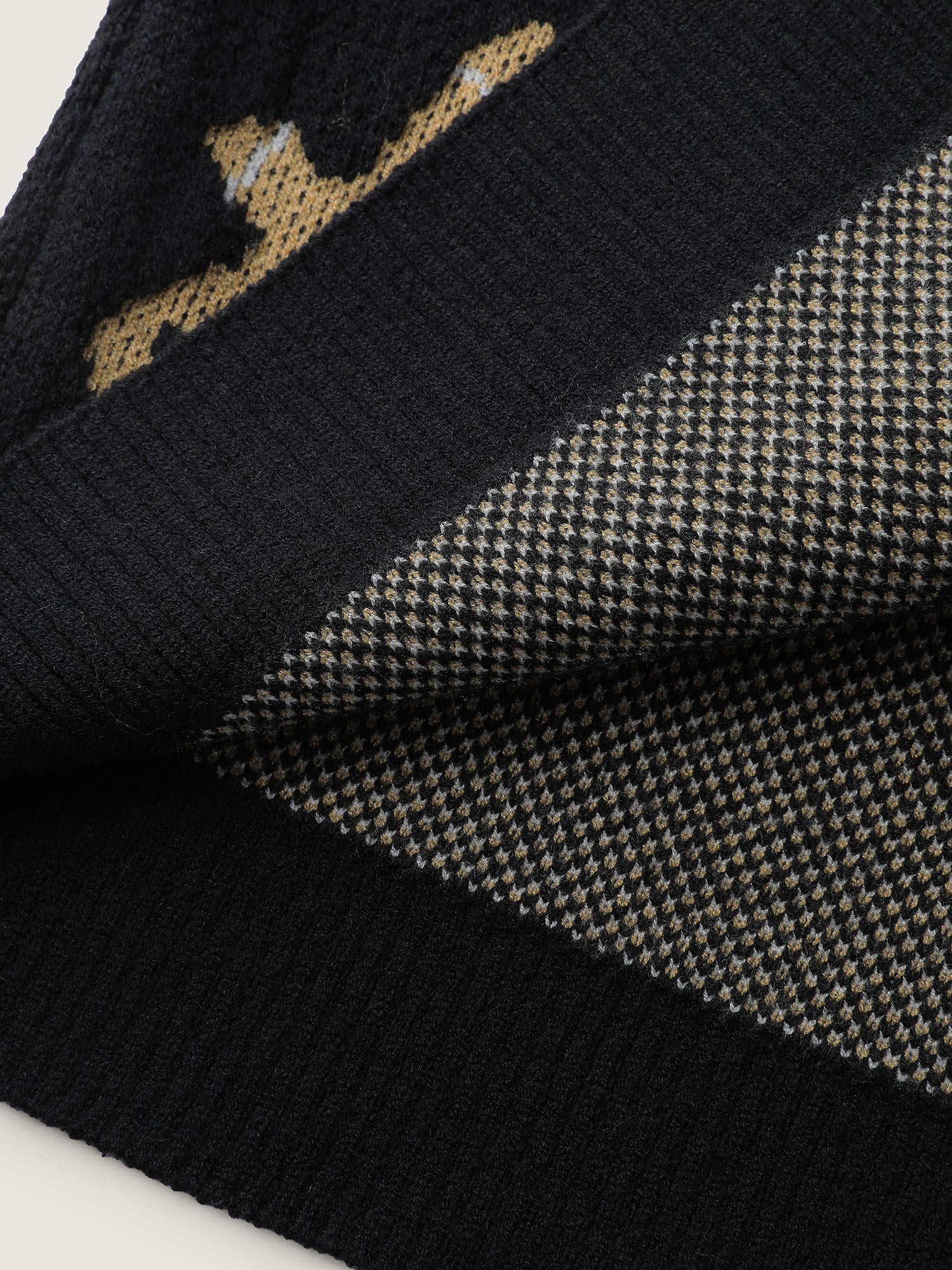 Gingerbread Holiday Jacquard Pockets Cardigan