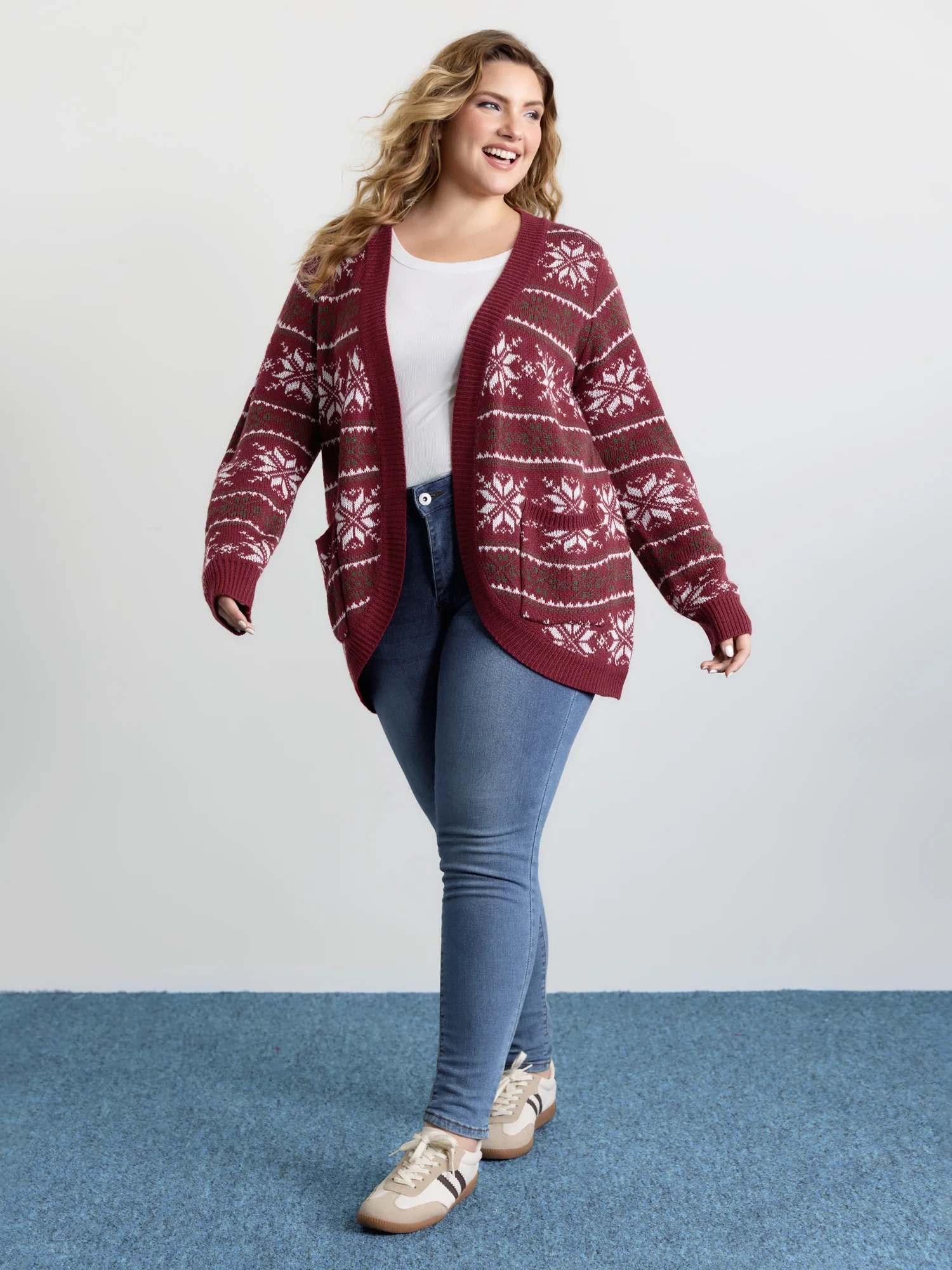 Holiday Curvy Hem Ribbed Knit Cardigan