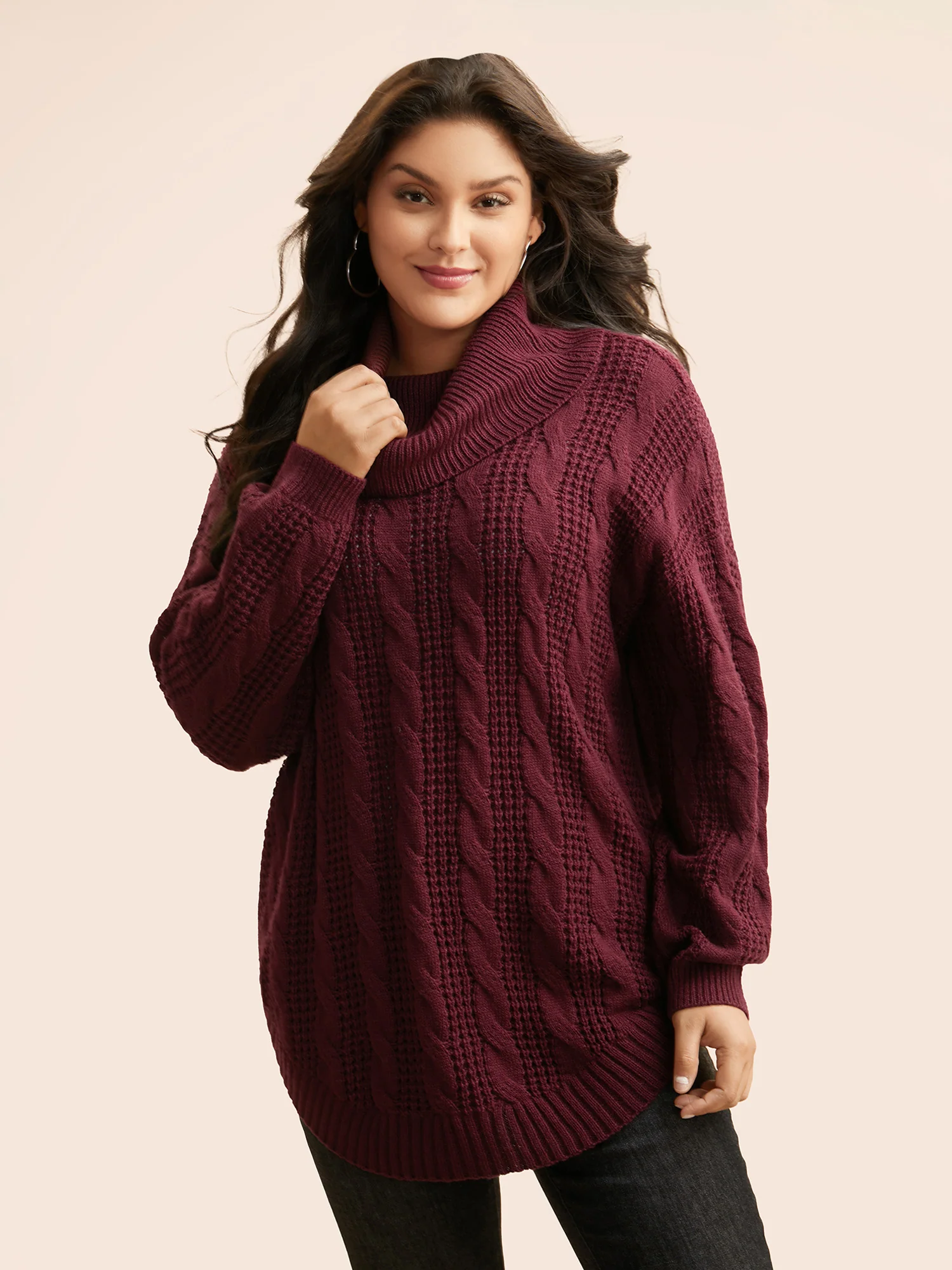 Turtleneck Cable Knit Curved Hem Pullover