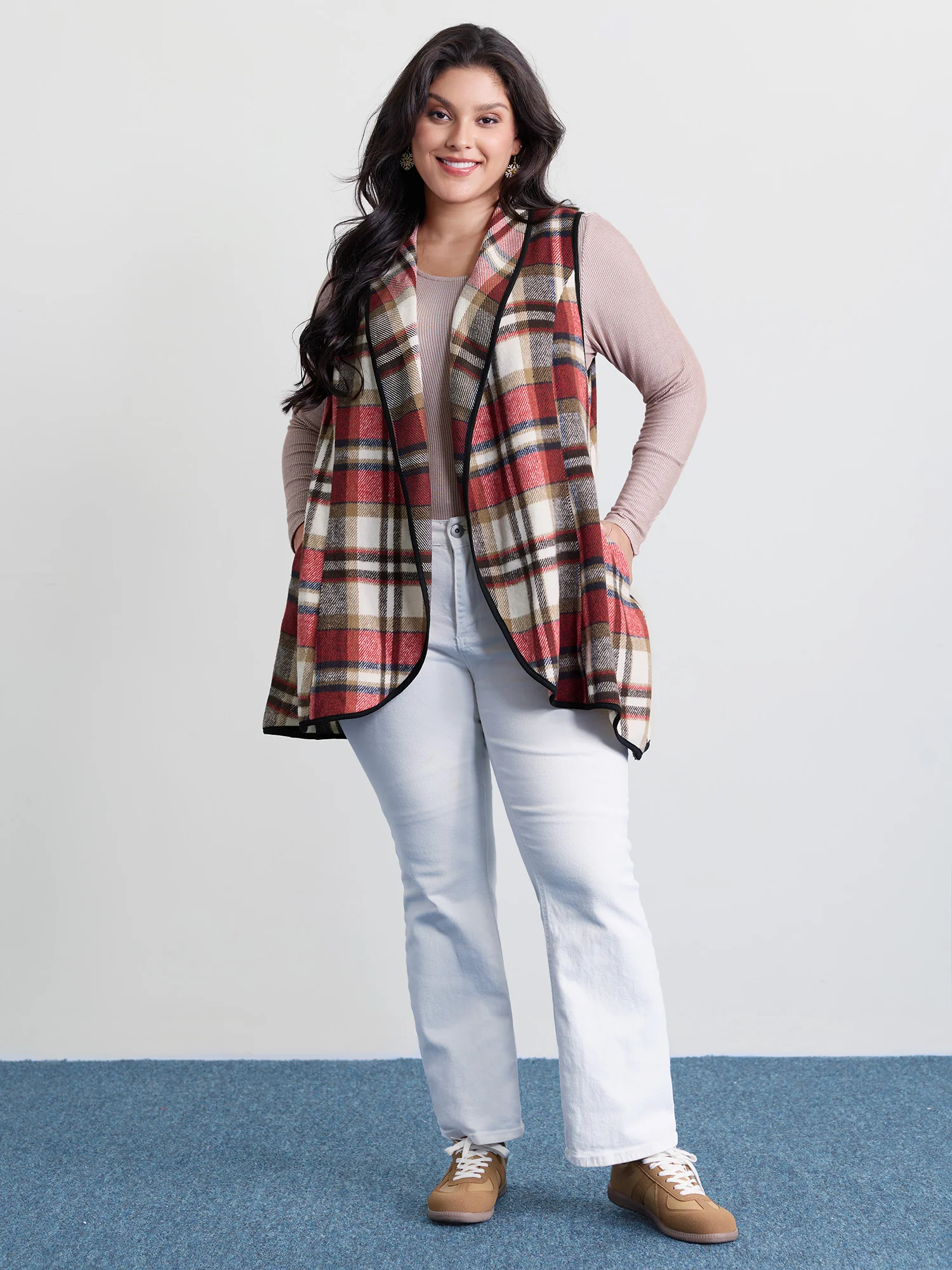Plaid Curvy Hem Open-Front Vest