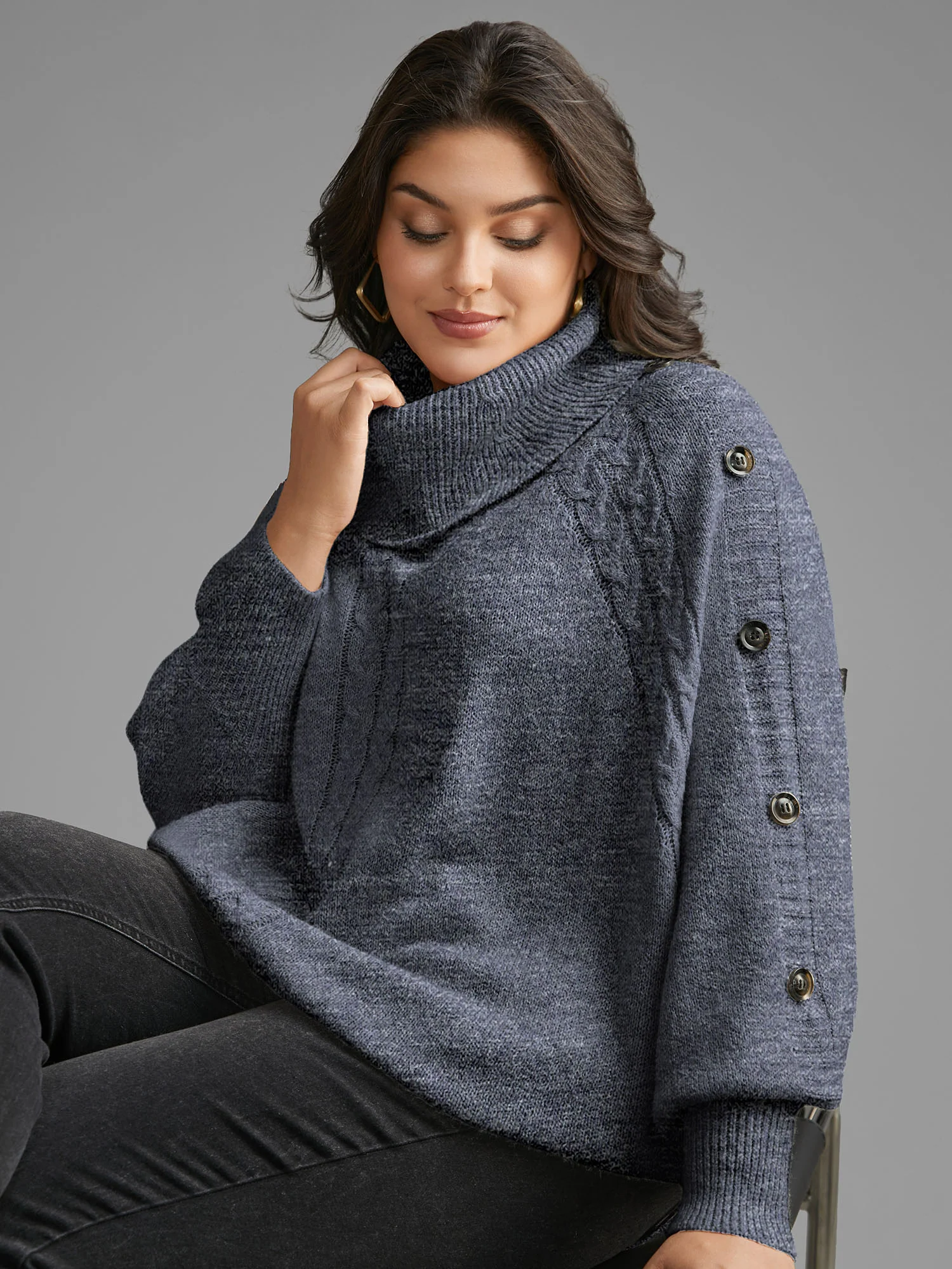 Turtleneck Cable Knit Asymmetrical Hem Pullover
