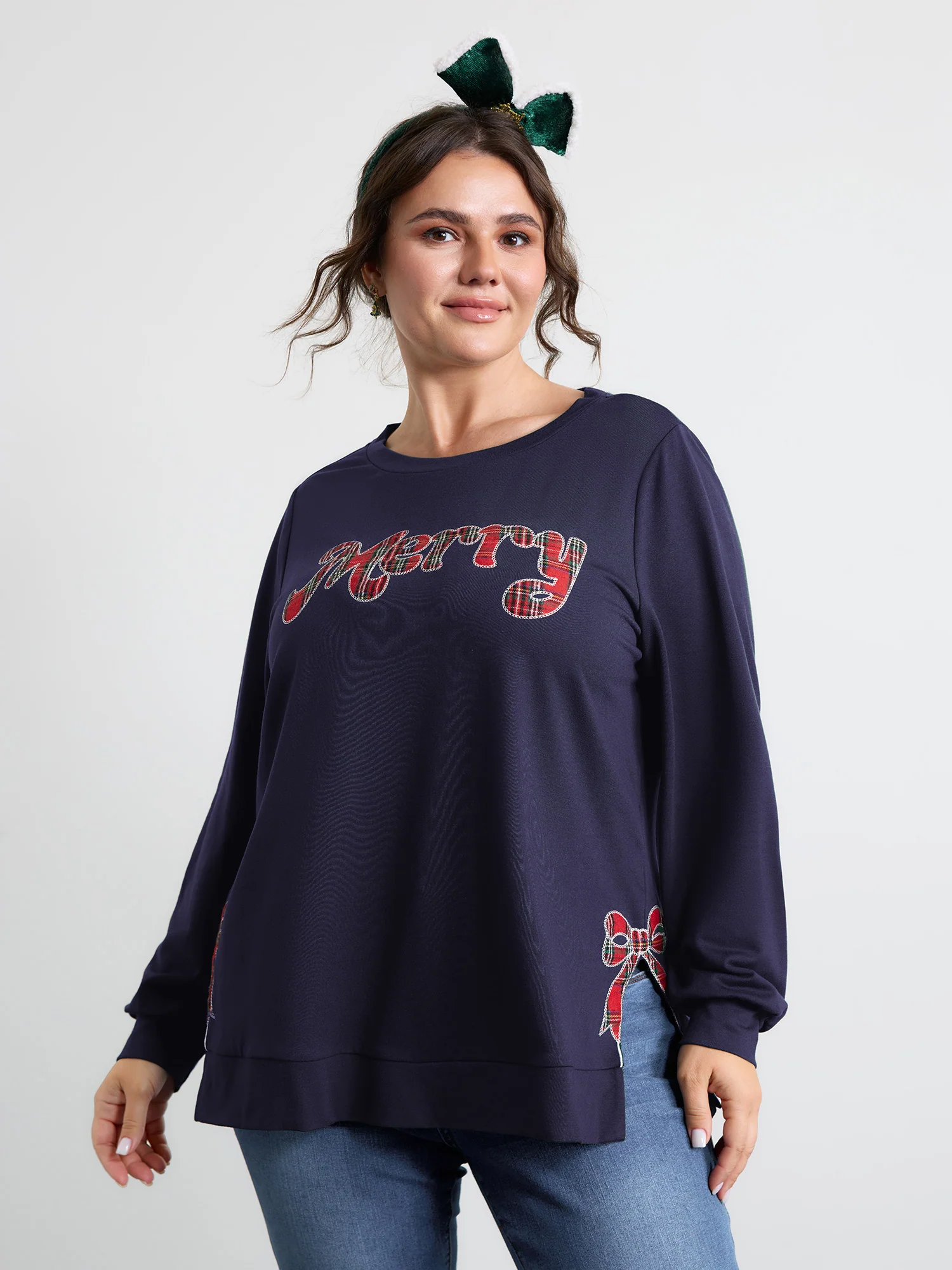 Merry Applique Embroidery Sweatshirt