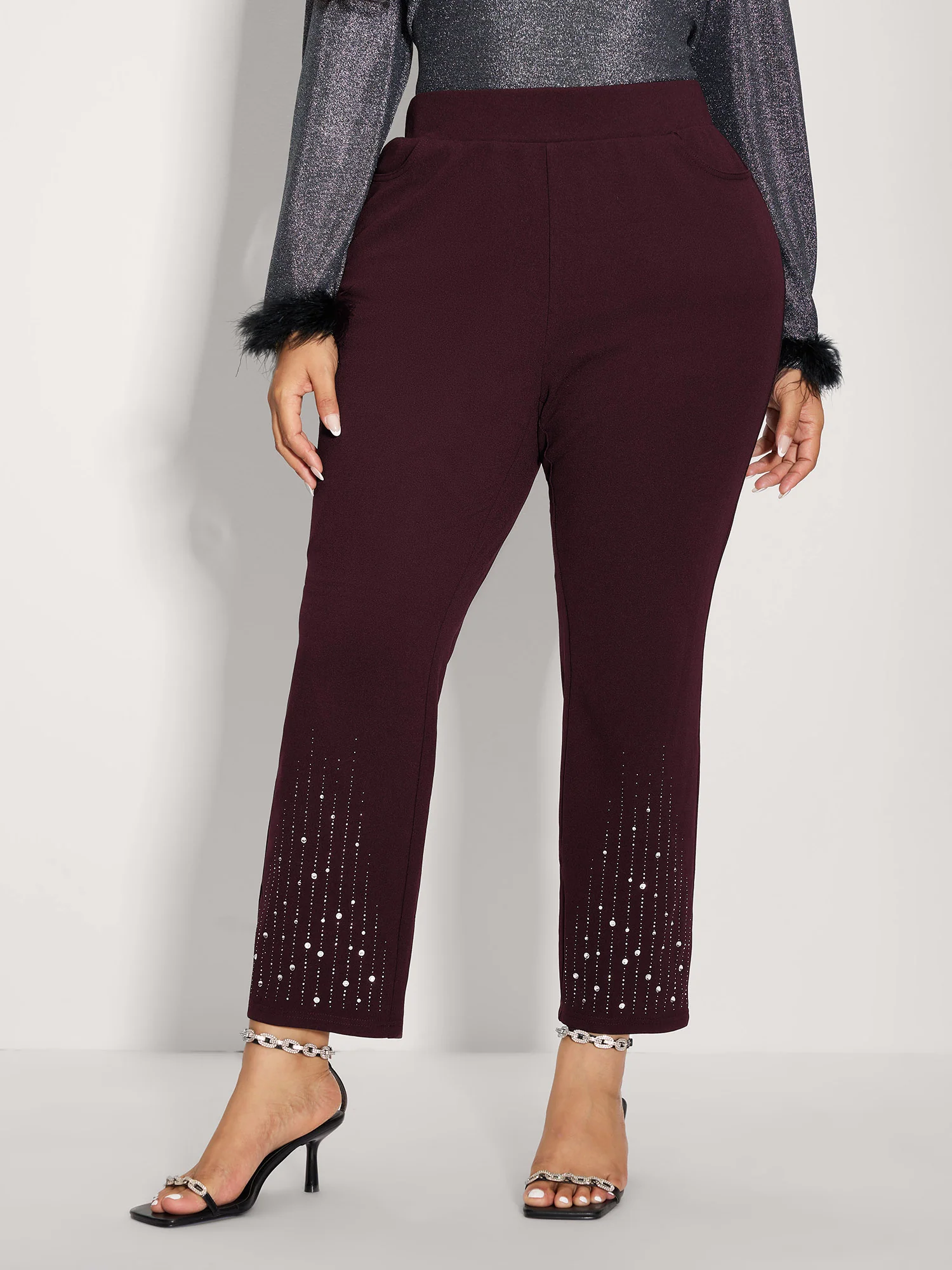 Stretchy Diamond Detail Hem Pants