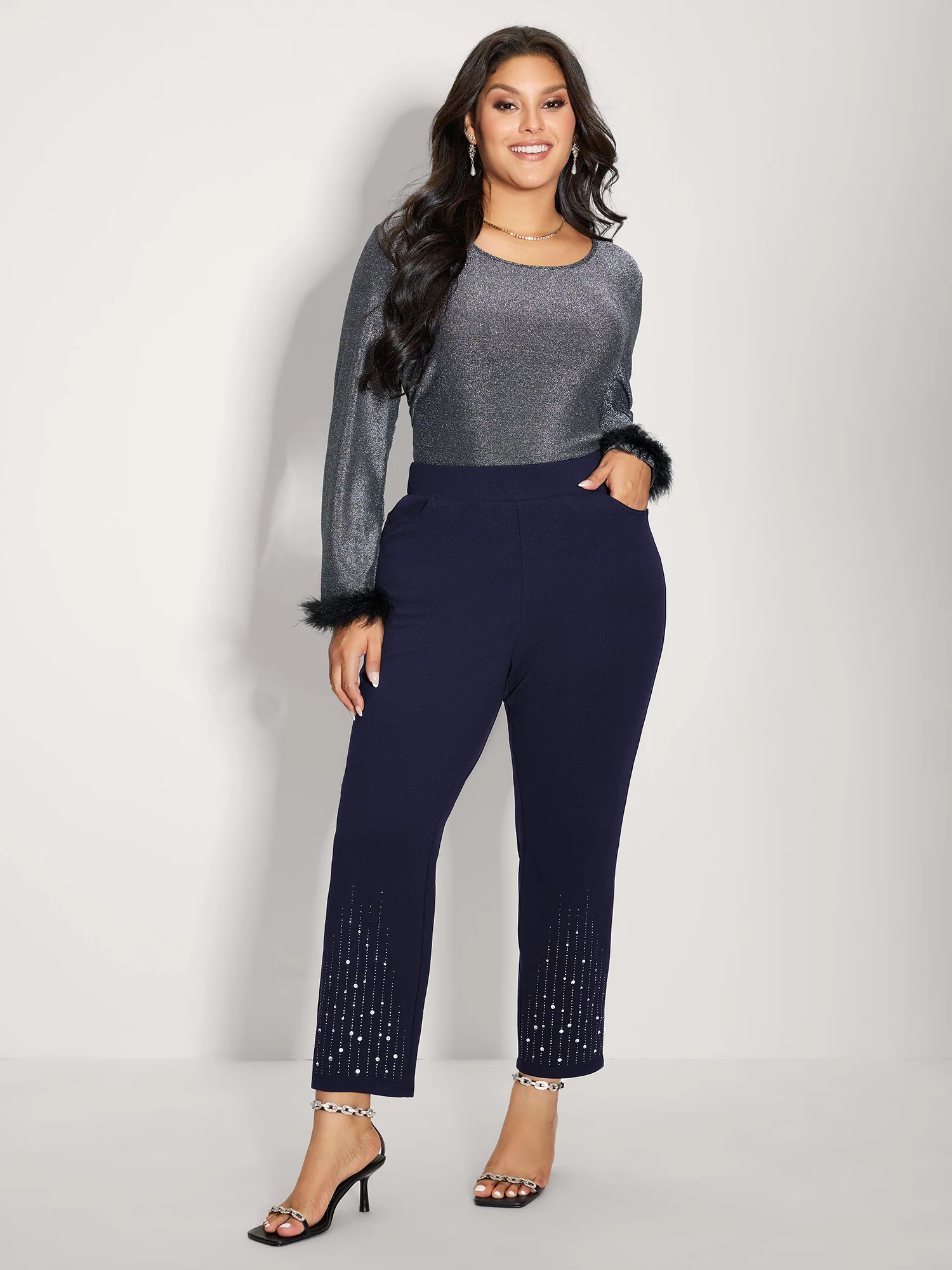 Stretchy Diamond Detail Hem Pants