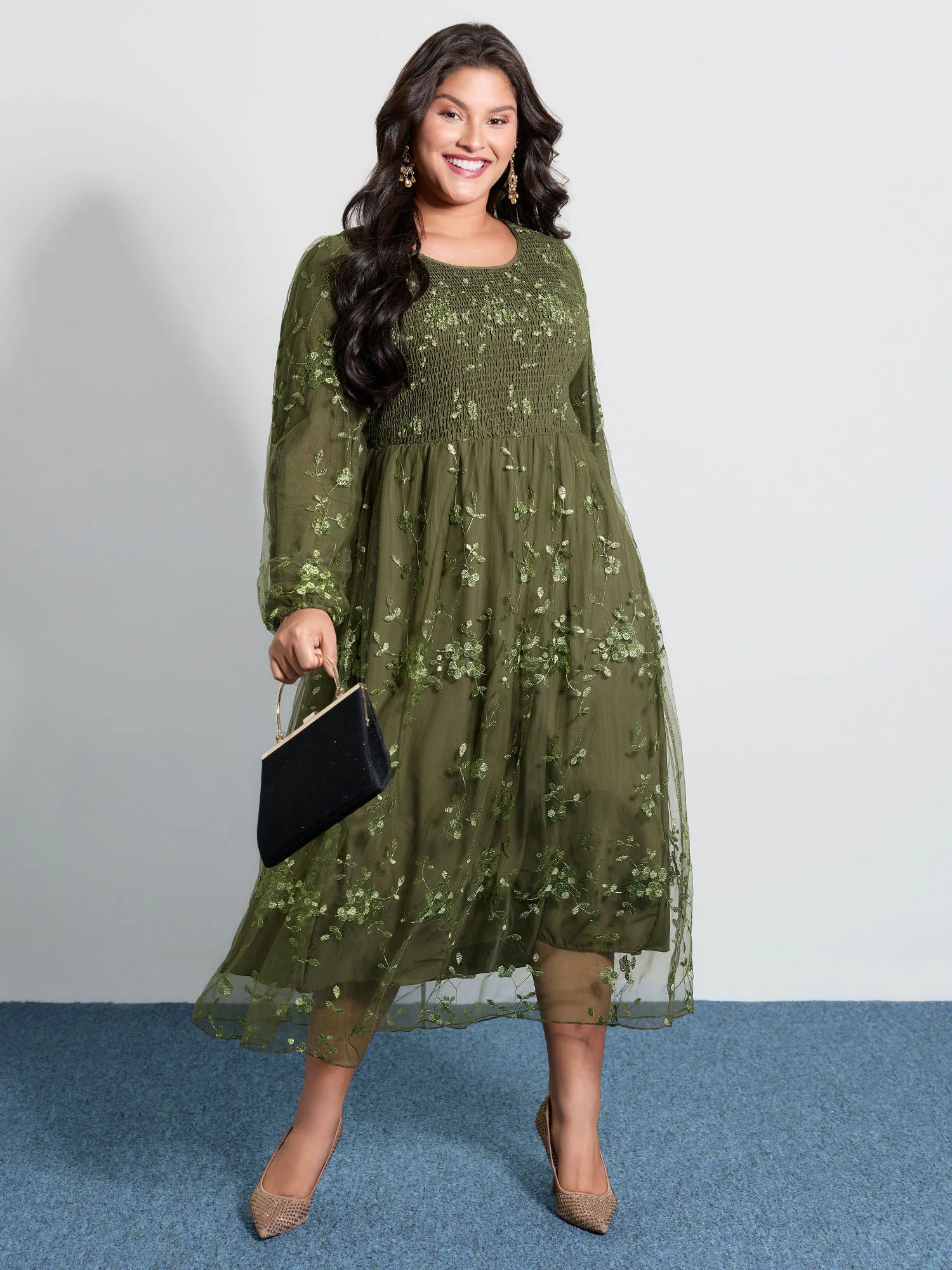 Floral Embroidered Shirred Lined Midi Dress