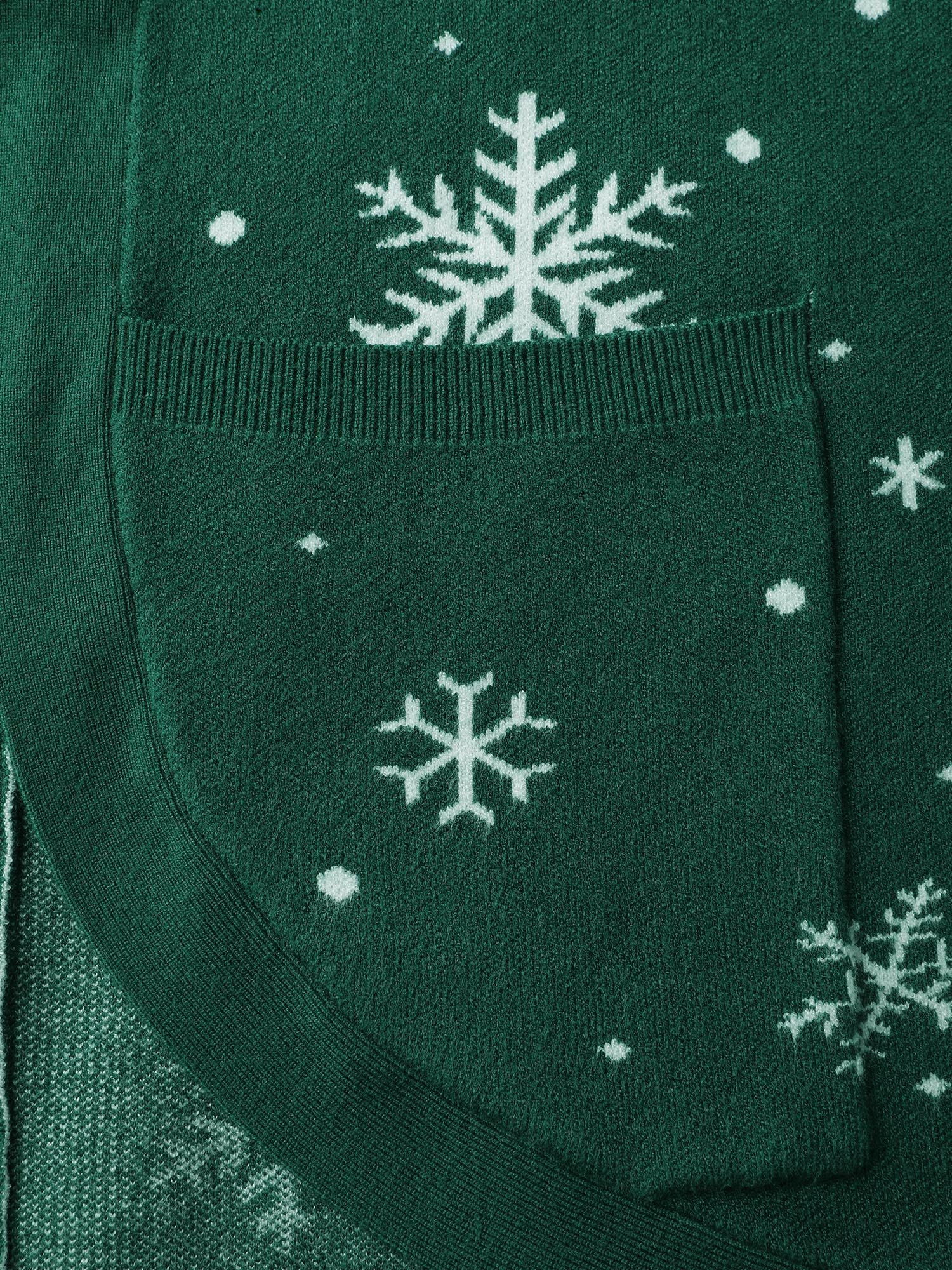 Snowflake Pattern Pockets Curvy Hem Knit Cardigan