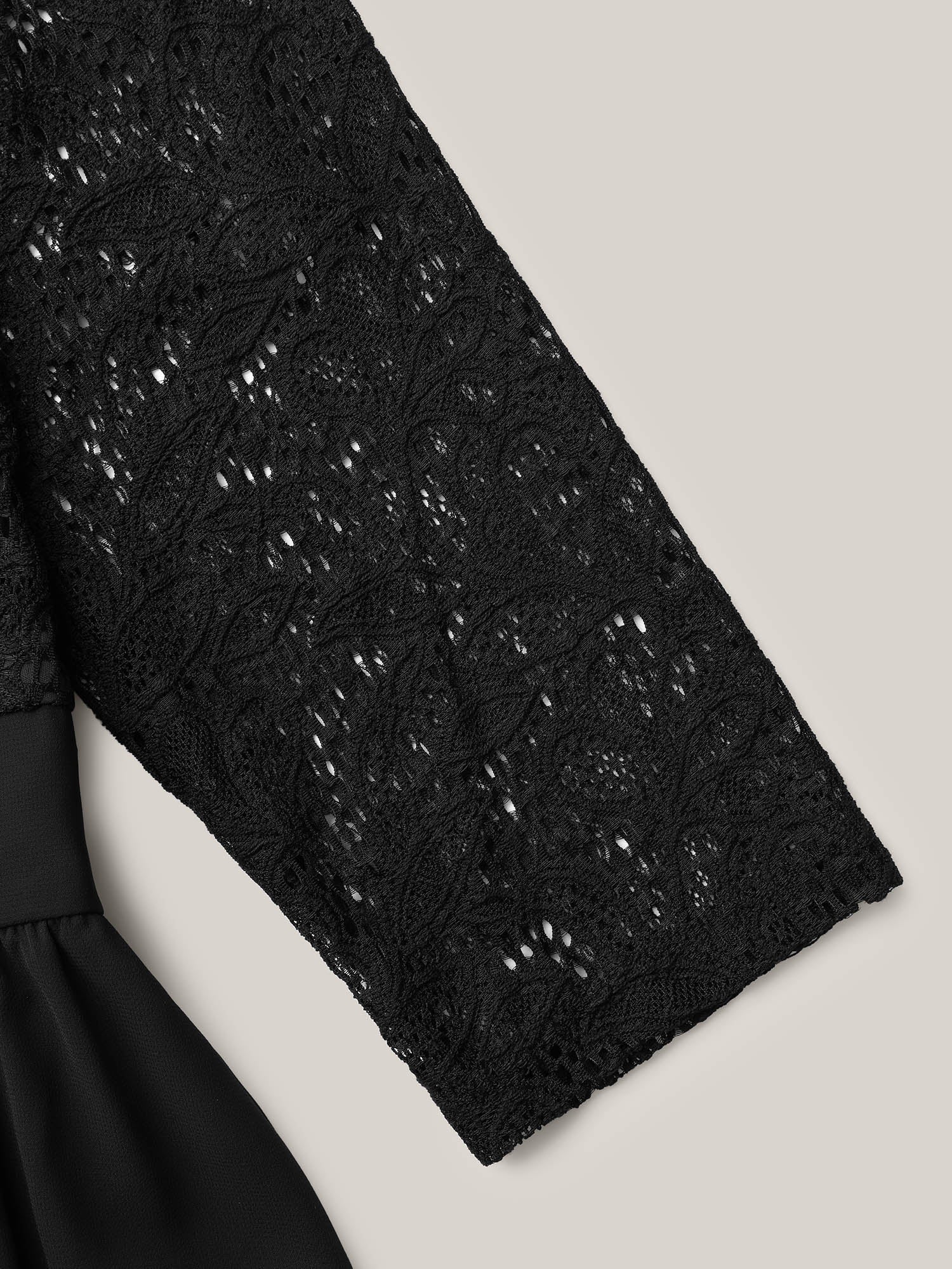 Lace Patchwork Shirred Midi Pocket Dress