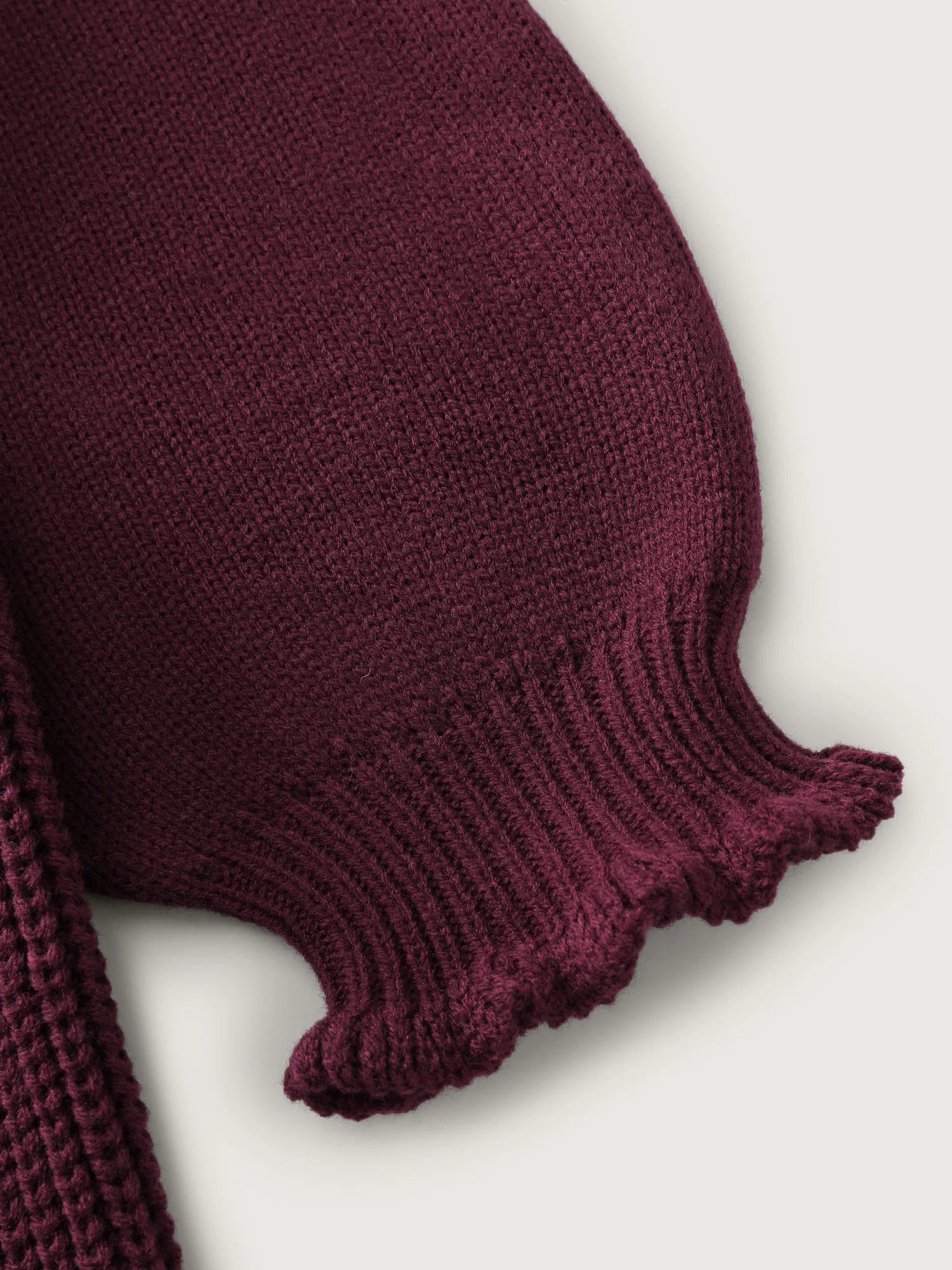 Textured Ruffled Lantern Sleeve Pullover