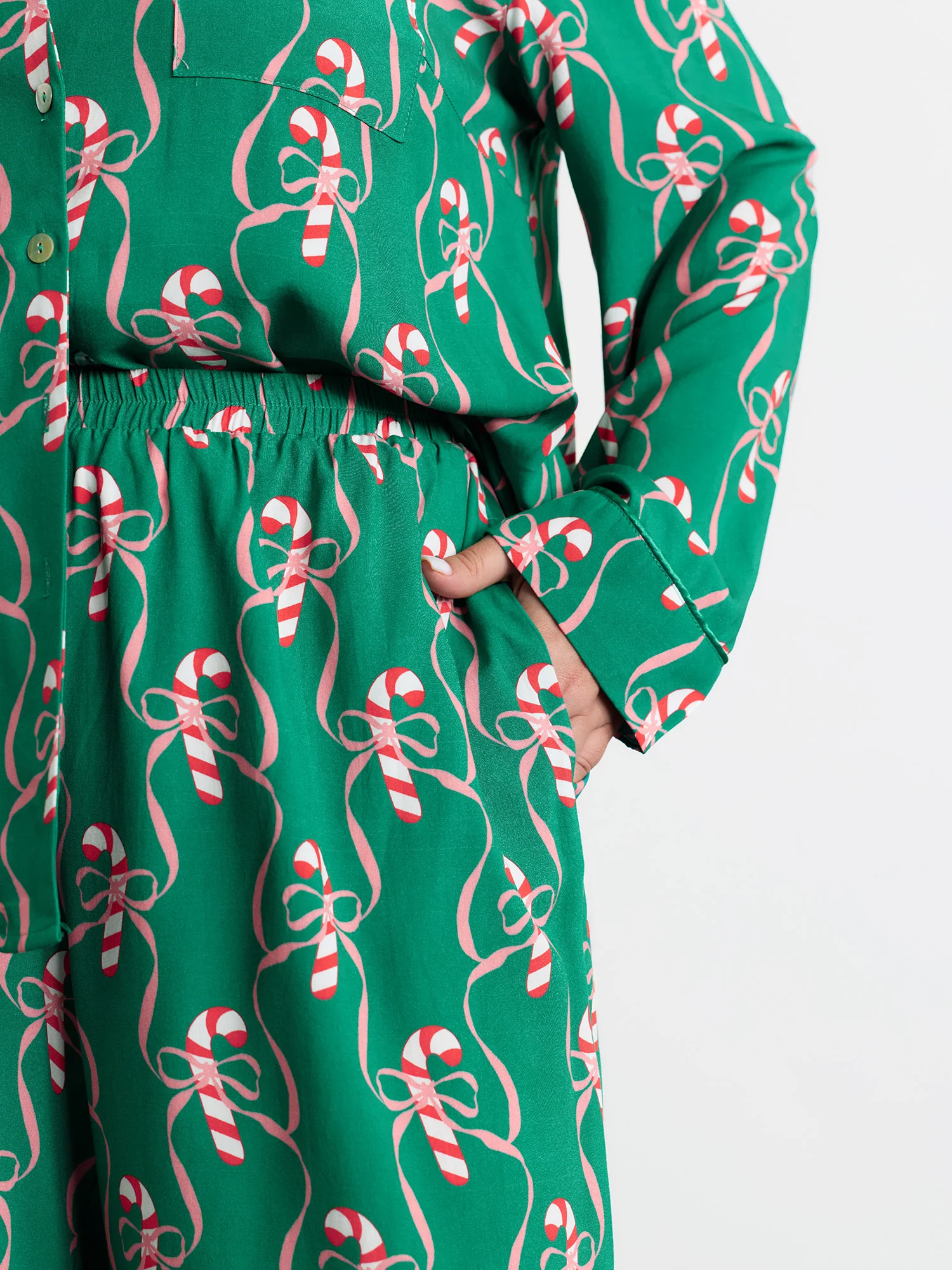 Holiday Print Color Contrast Robe Set