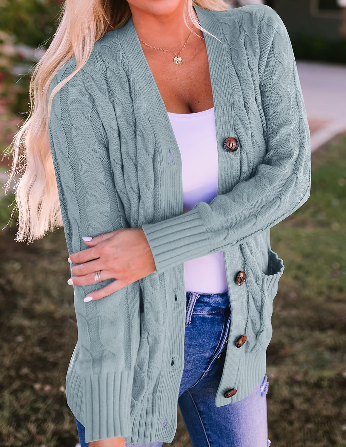 Women's Cardigan Sweaters 2025 Fall Button Down Open Front Cable Knit Casual Trendy Winter Clothing Outerwear