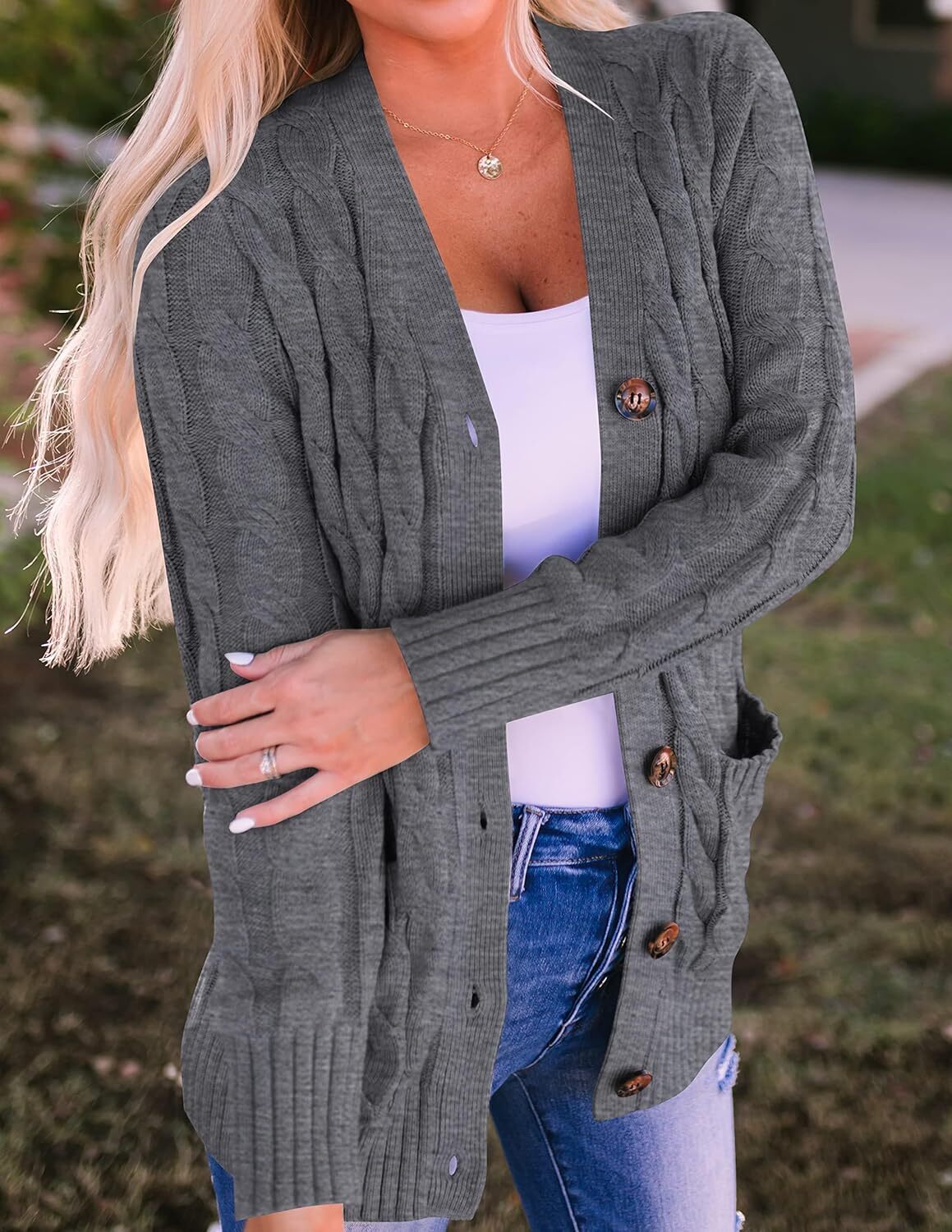 Women's Cardigan Sweaters 2025 Fall Button Down Open Front Cable Knit Casual Trendy Winter Clothing Outerwear