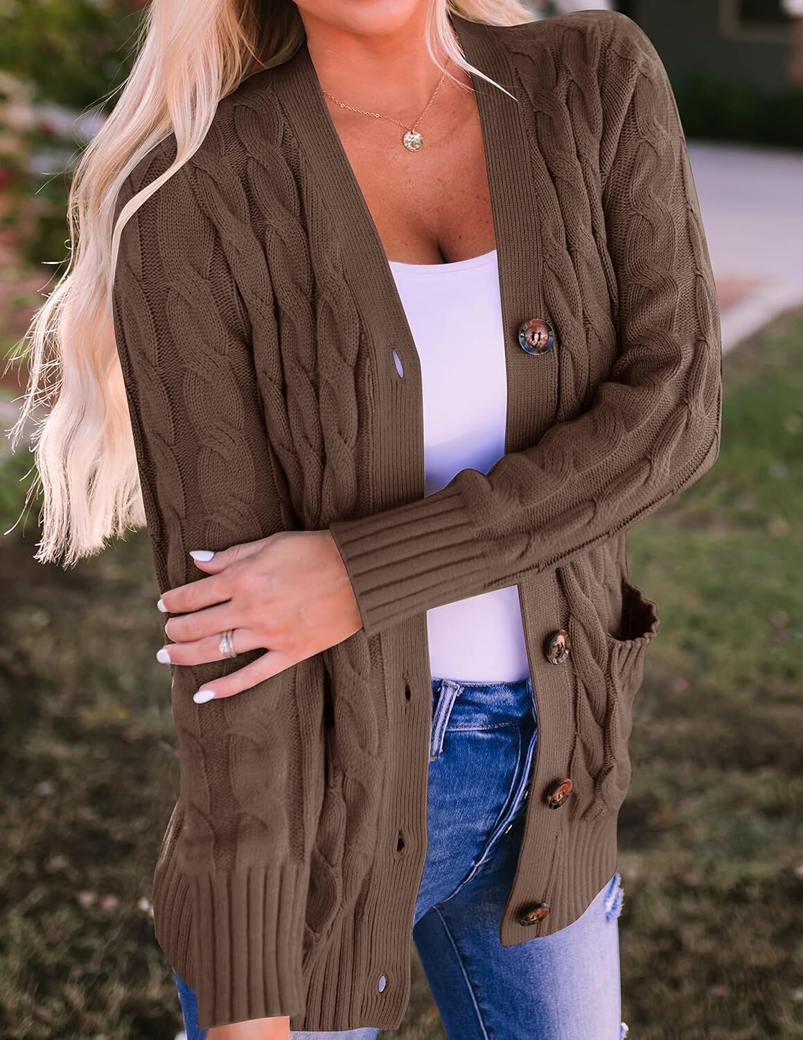 Women's Cardigan Sweaters 2025 Fall Button Down Open Front Cable Knit Casual Trendy Winter Clothing Outerwear