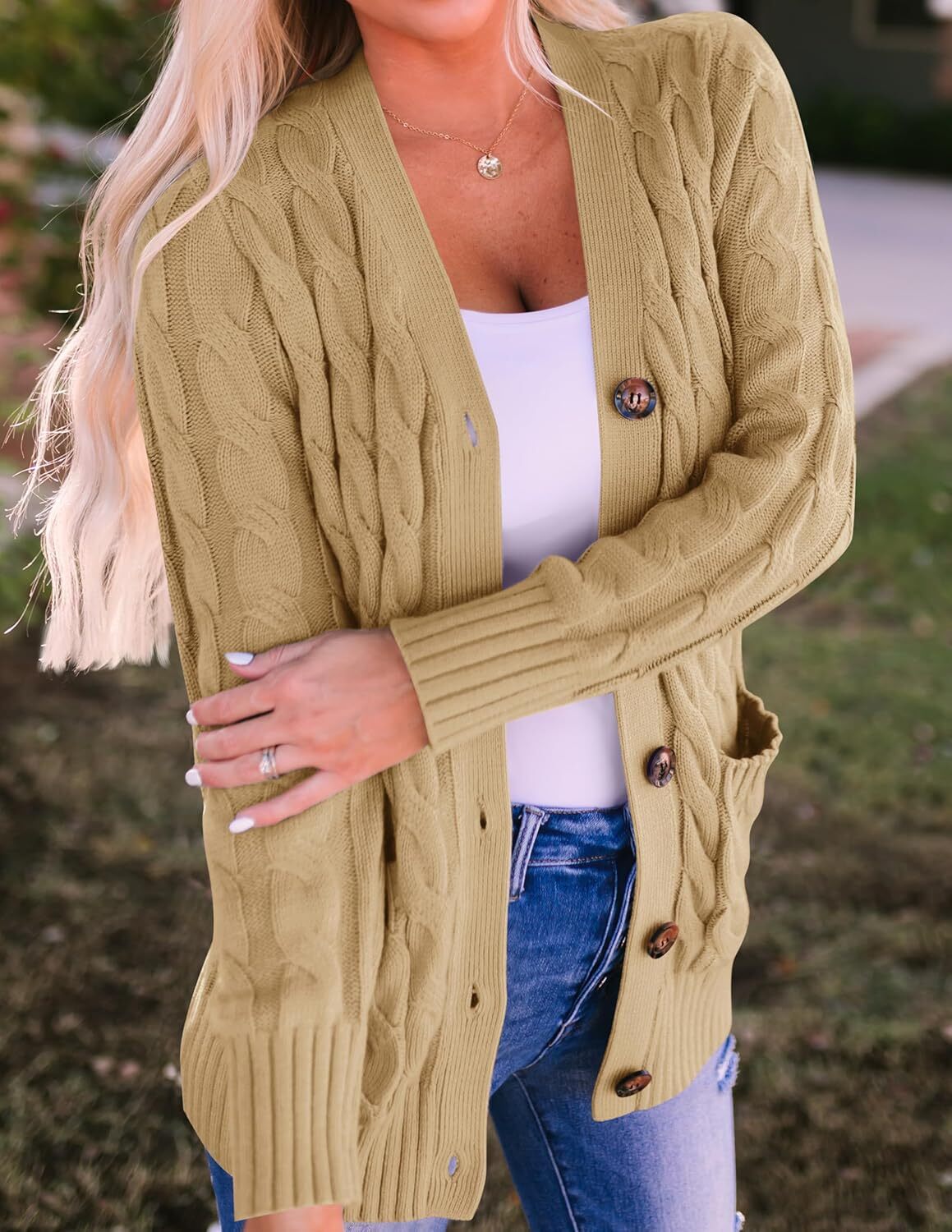 Women's Cardigan Sweaters 2025 Fall Button Down Open Front Cable Knit Casual Trendy Winter Clothing Outerwear