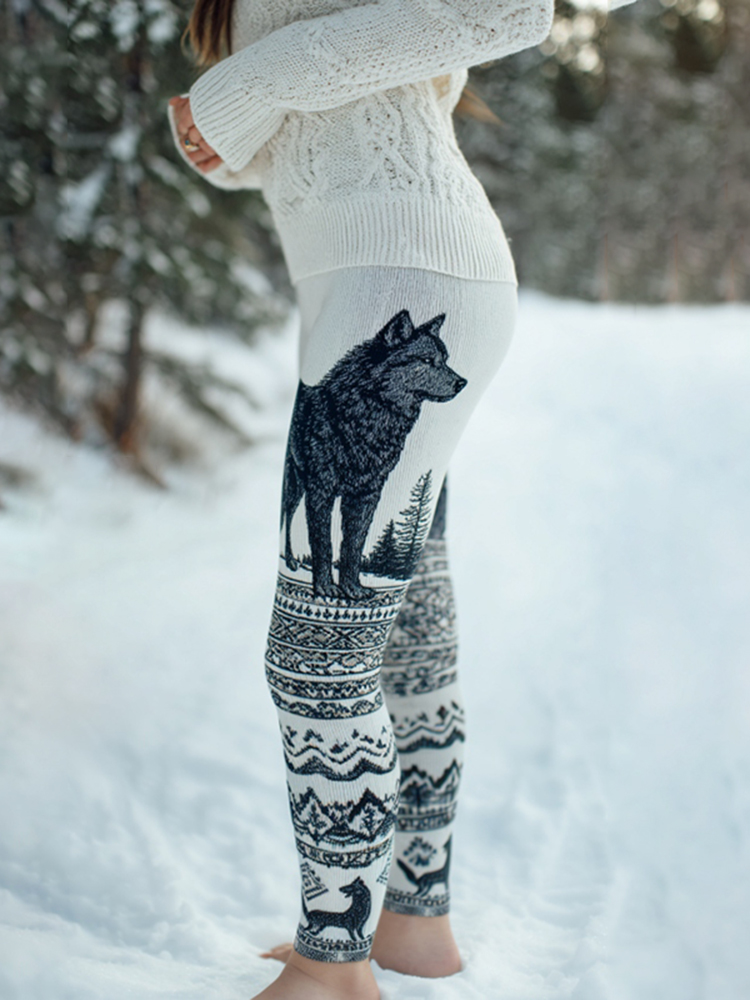 Retro Viking Celtic Wolf Pattern Comfortable Knit Leggings