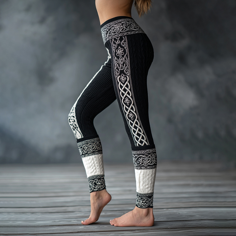 Women's Retro Viking Style Celtic Knot Art Cozy Leggings