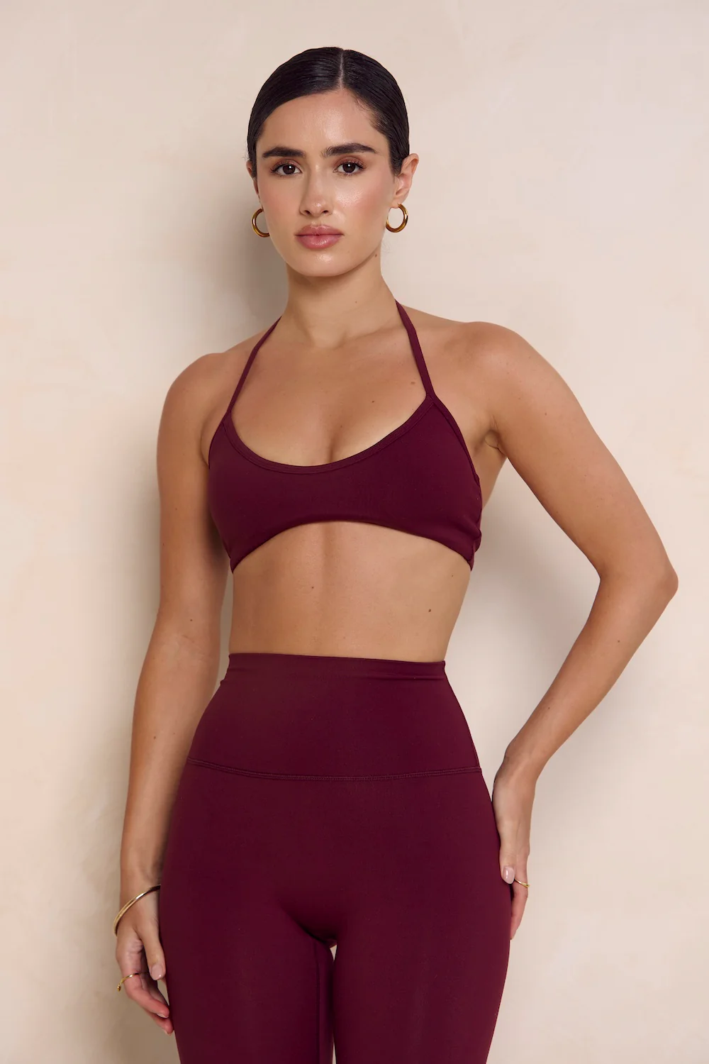 Astoria Airvíve Halter Sports Bra - Burgundy
