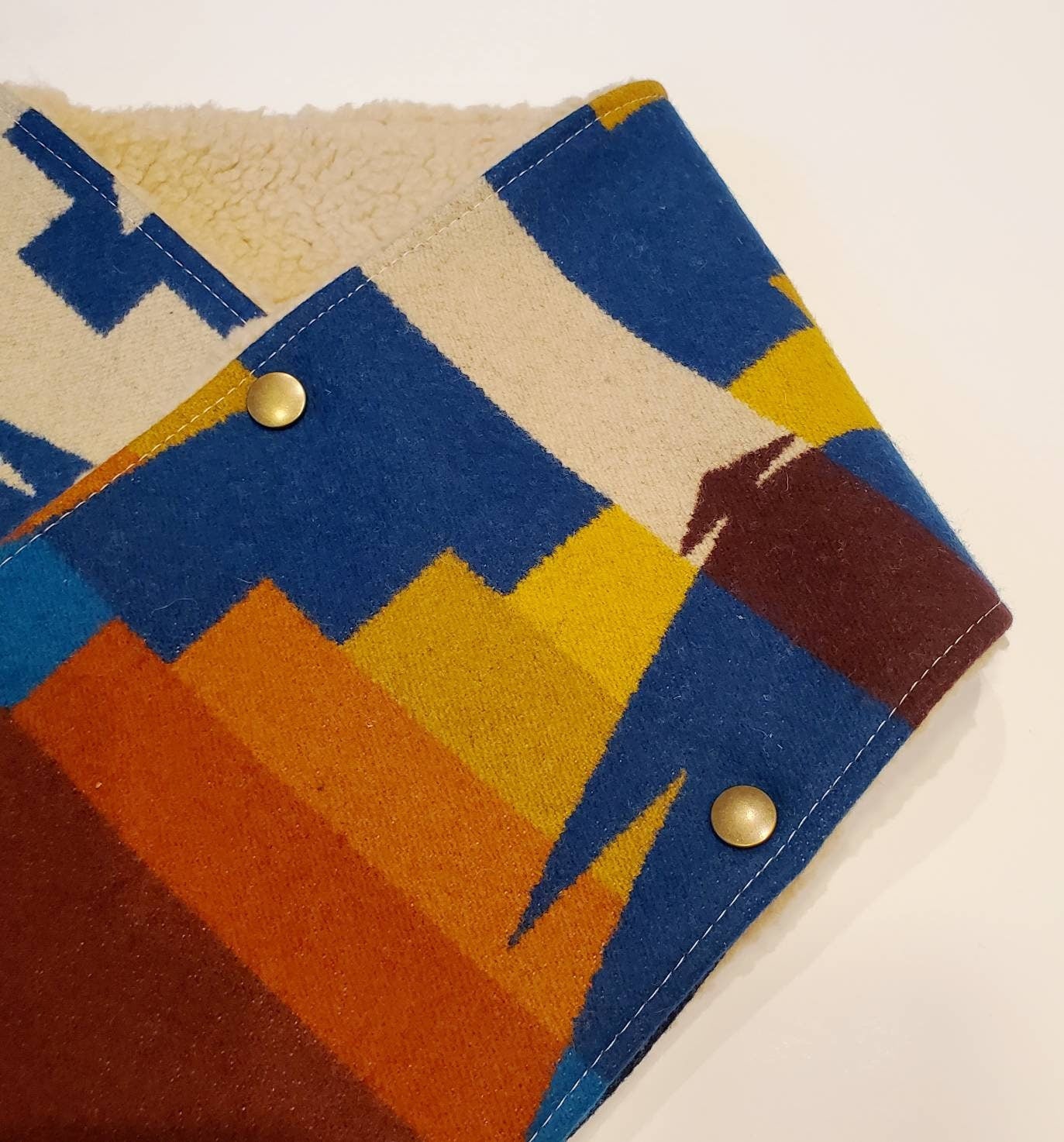 Wool/Sherpa Cowl Scarf - Siskiyou