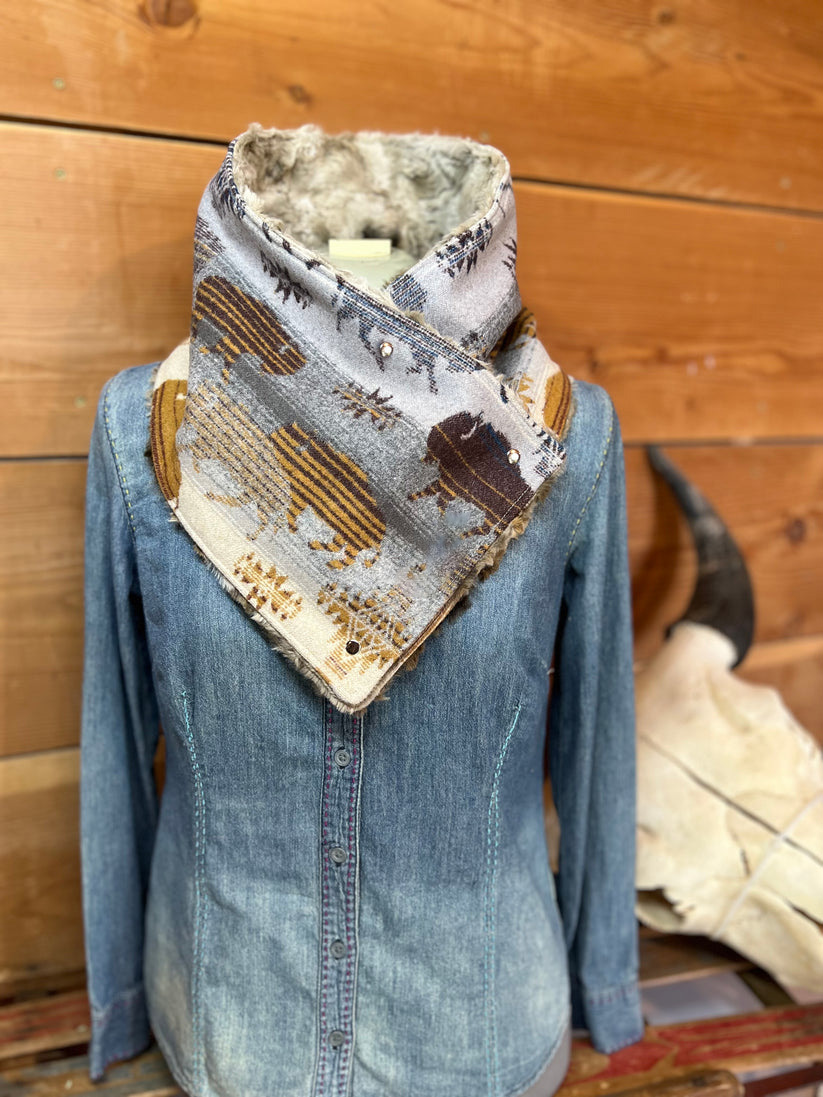 Western Cowboy Gray Print Sherpa Warm Neck Hood