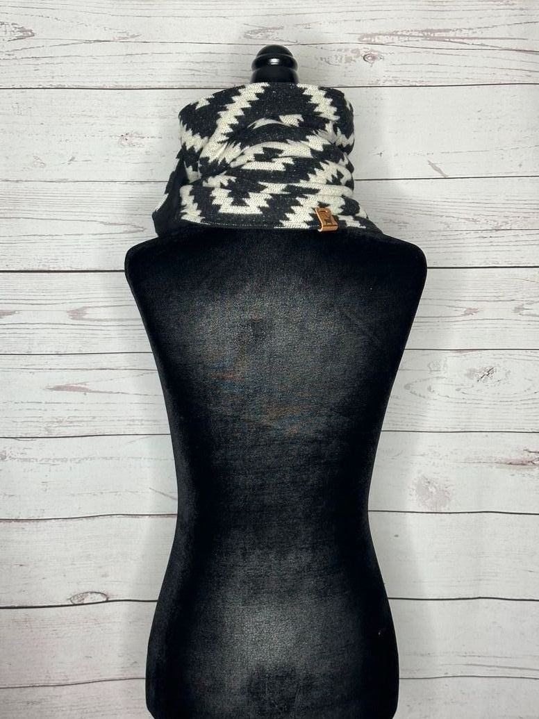 Black & White Western Aztec Warm Neck Hood