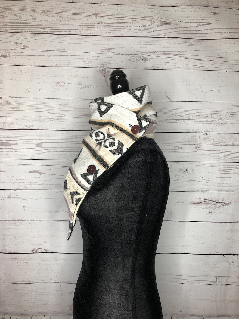 Cove Western Aztec Warm Neck Hood