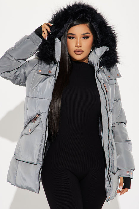 Cold Feelings Puffer Jacket - Navy