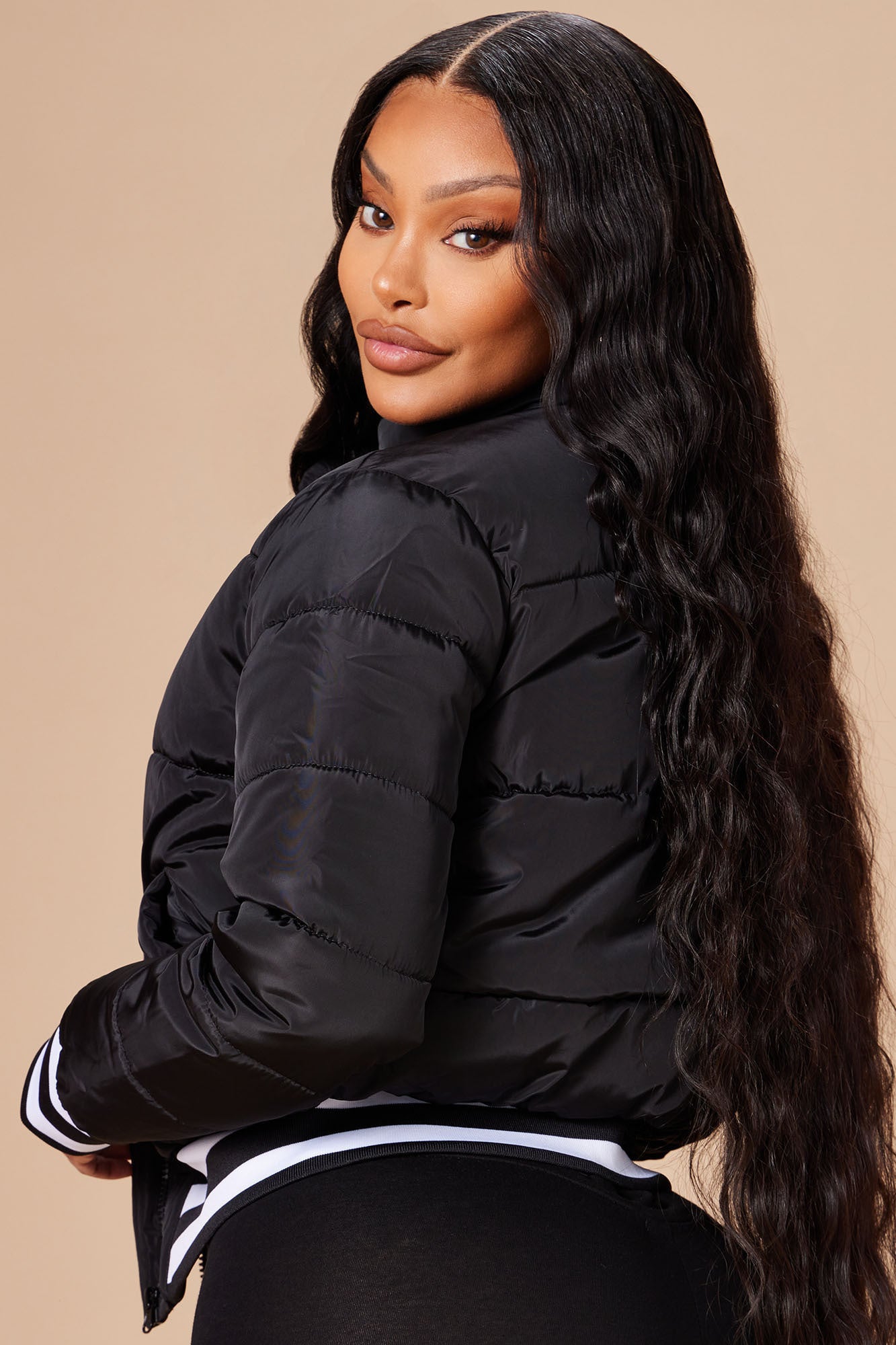 Mrs. Jackson Puffer Jacket - Black