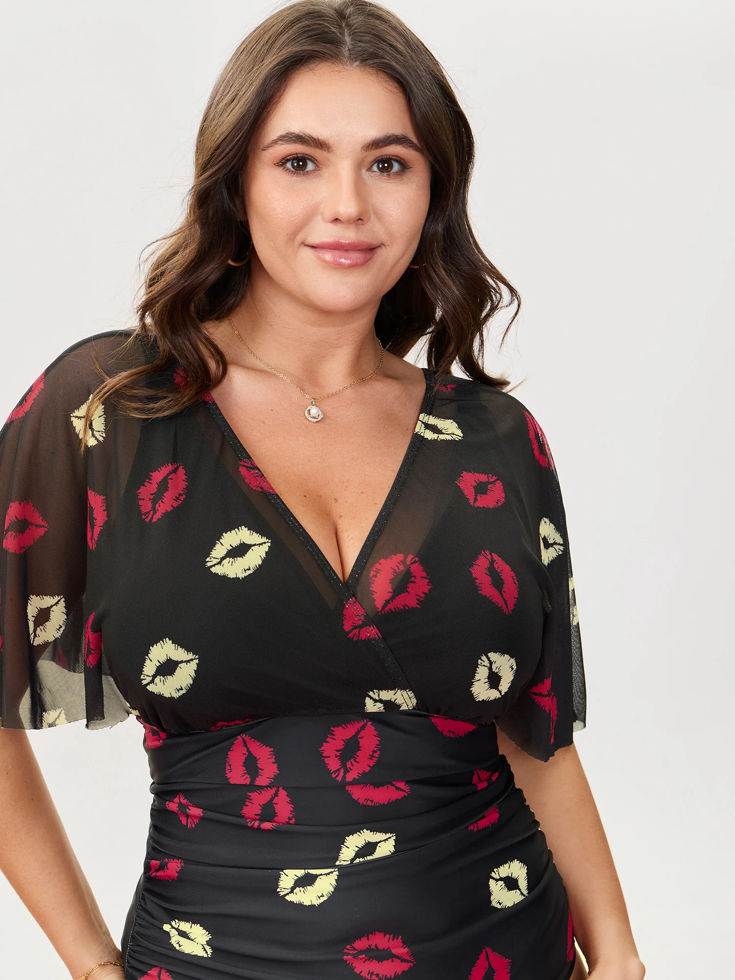 Mesh Lip Pattern Ruched One-Piece Swimsuit