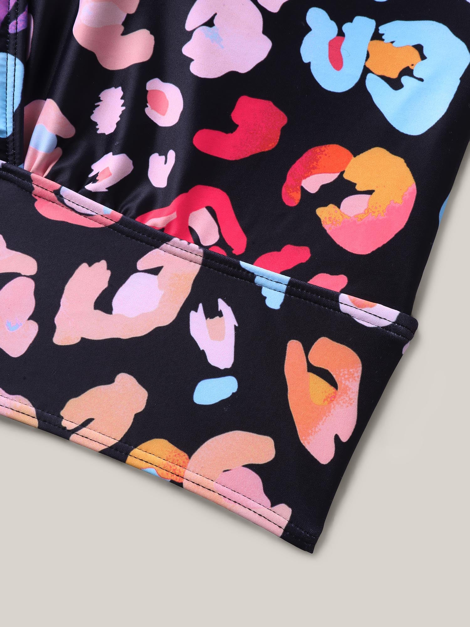 Pattern Print Cross-Straps Swim Top