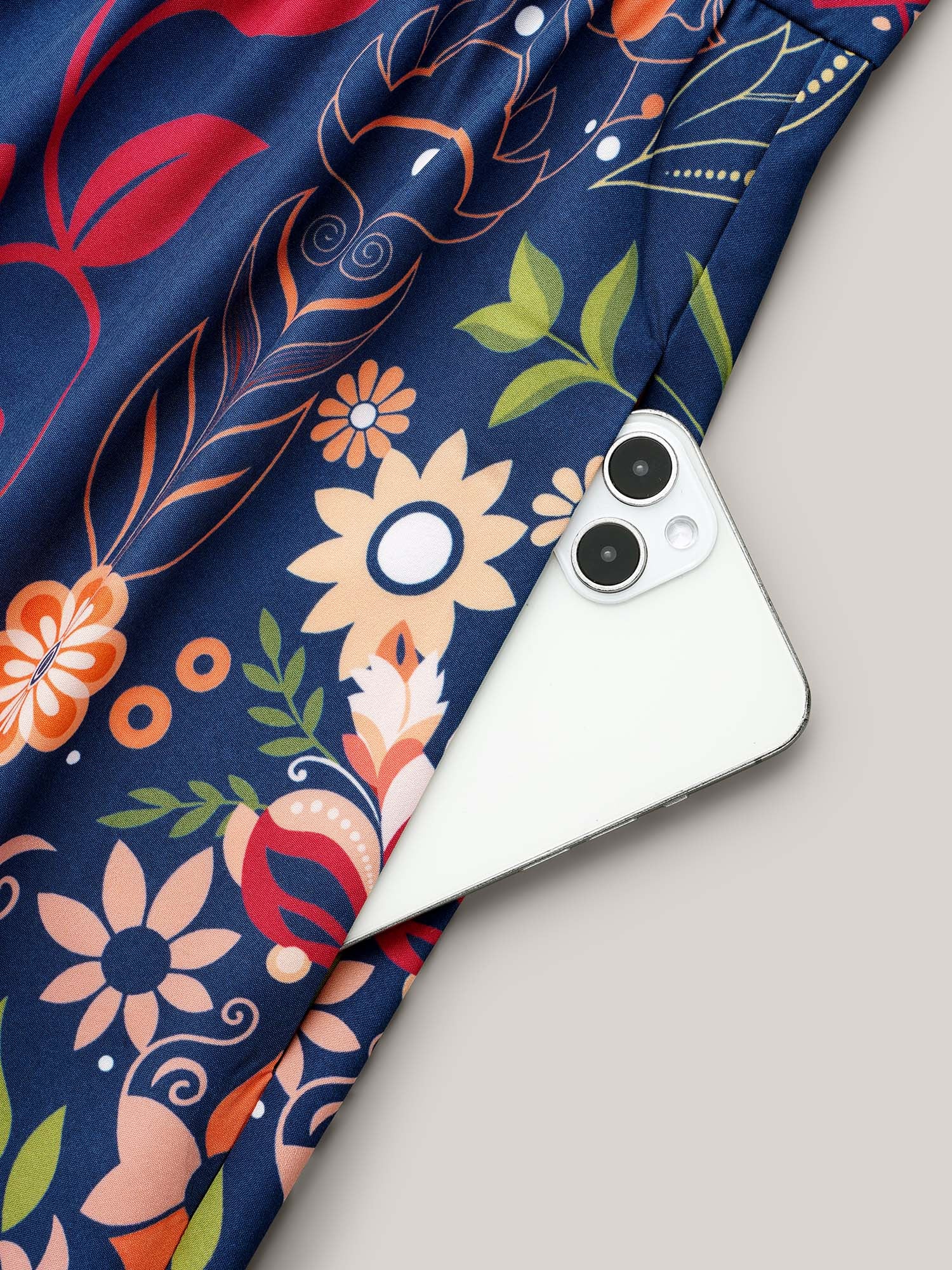 Boho Print V-Neck Pockets Midi Dress