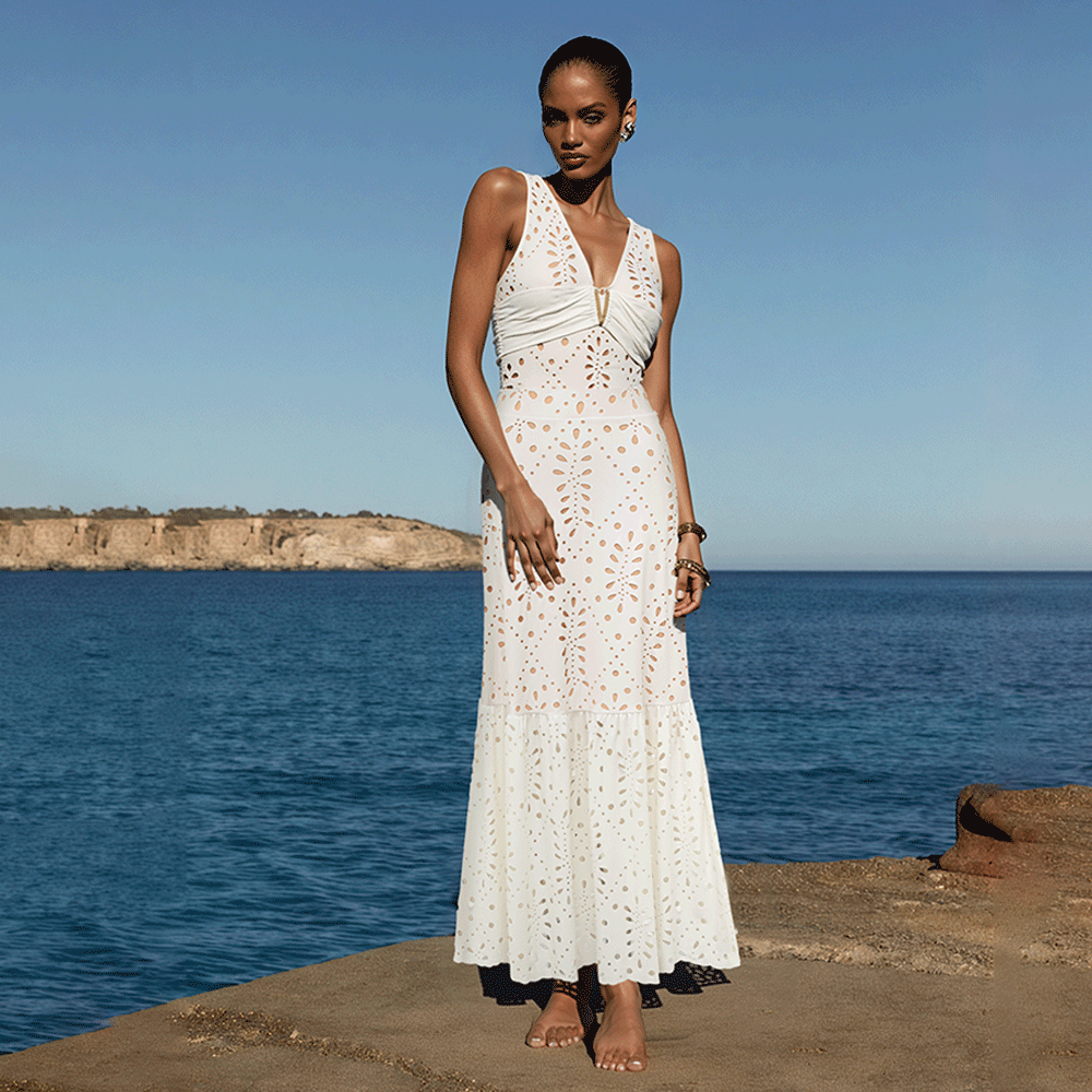 V Neck Solid Color Laser Cutting Flower One Piece Swimsuit and Skirt