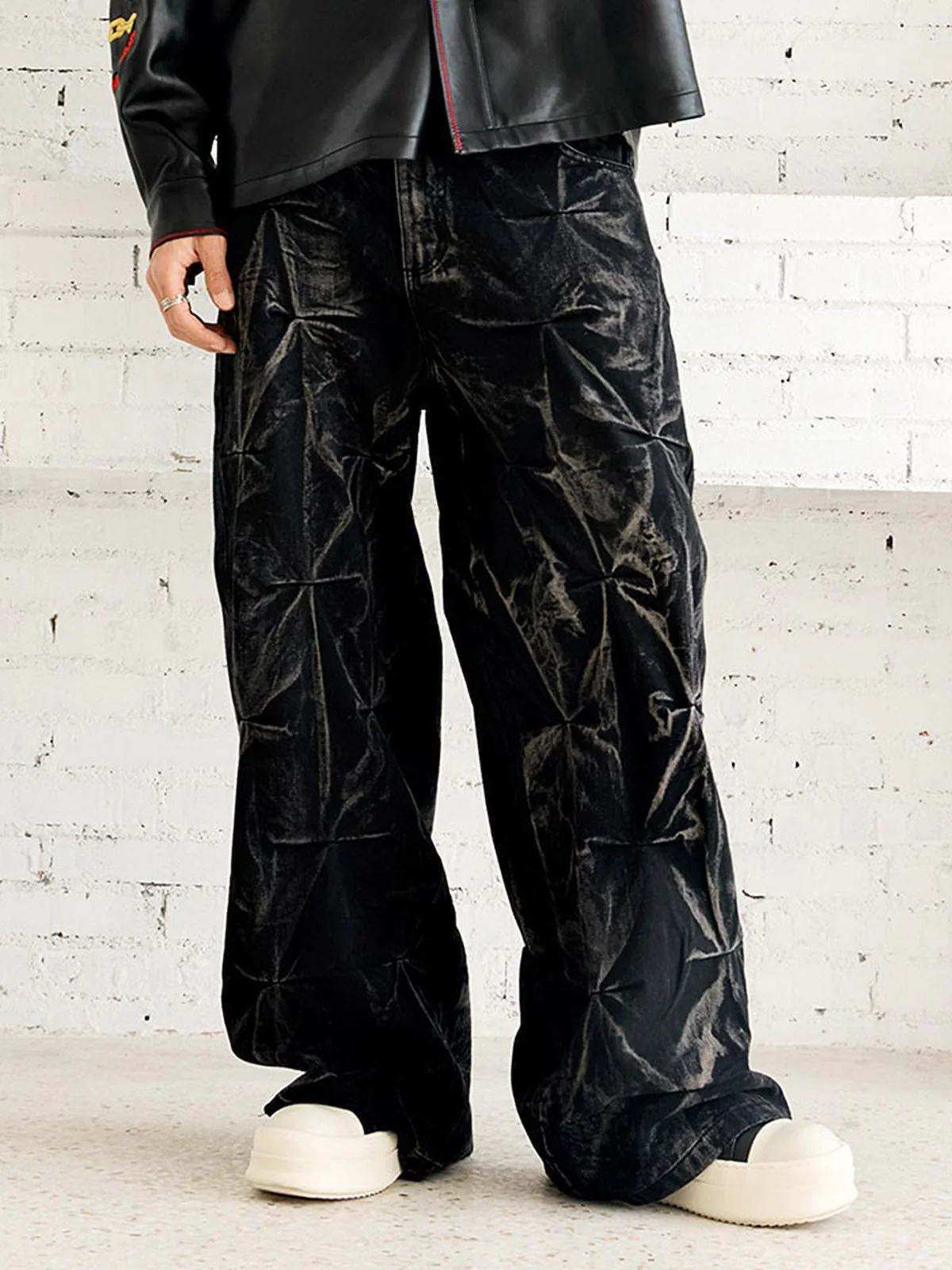 Denim Heavy Washed Distressed Pleated Baggy Jeans - 2282