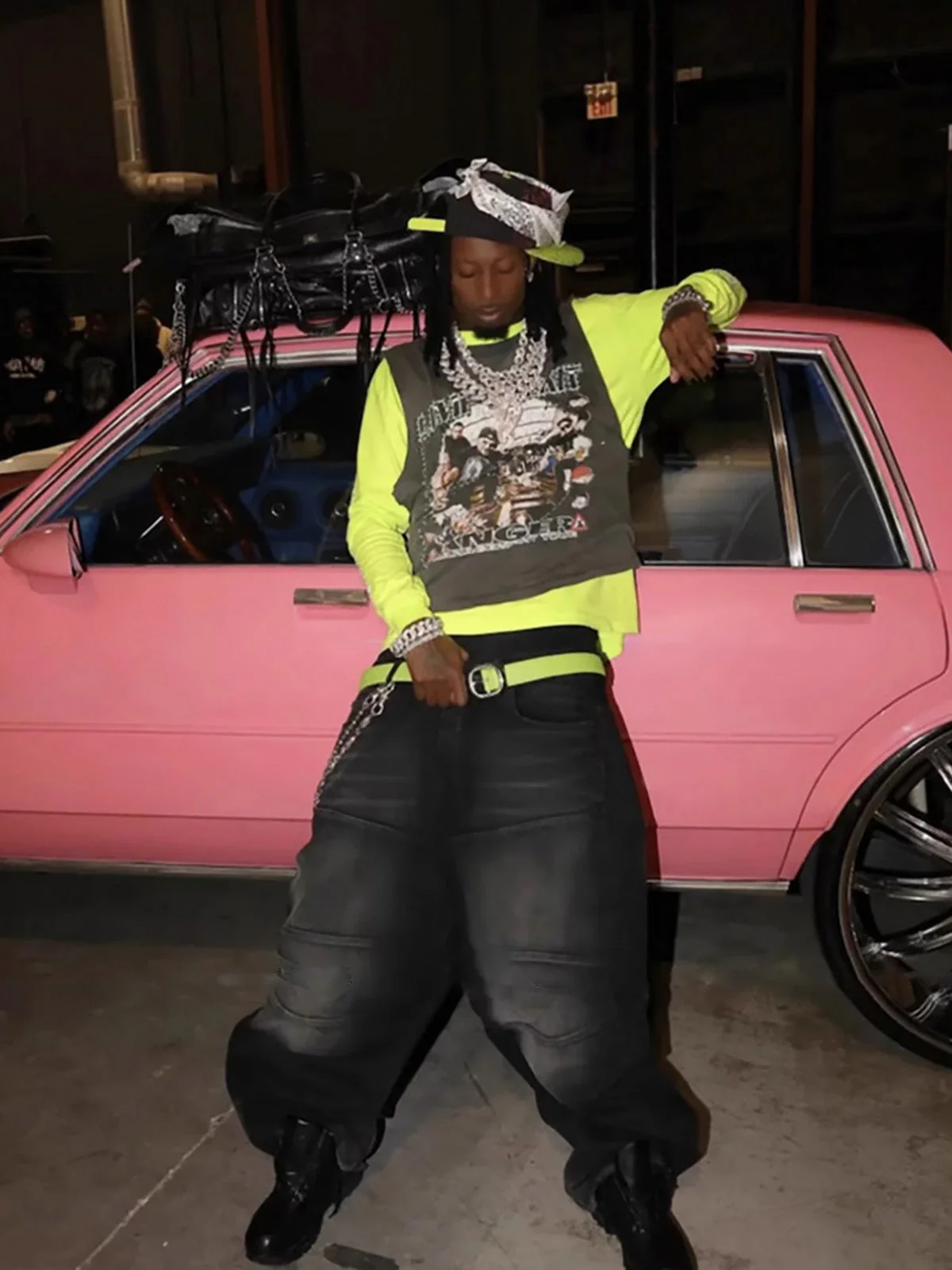 Distressed Drawstring Knee-Length Washed Baggy Jeans