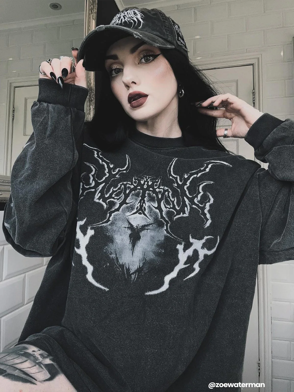 Thorny Print Washed Sweatshirt