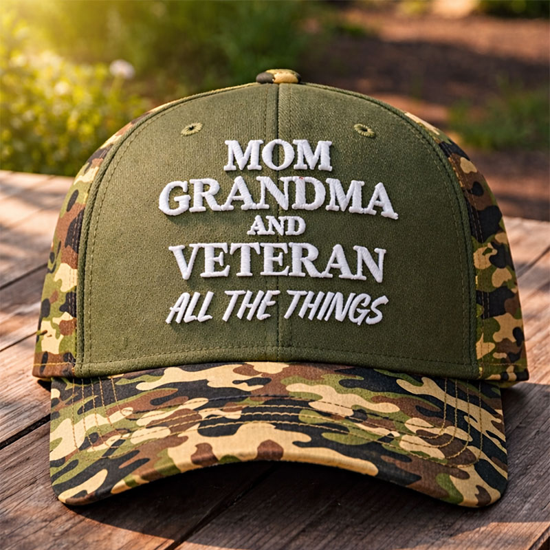 Female Veterans Art Print Casual Hat