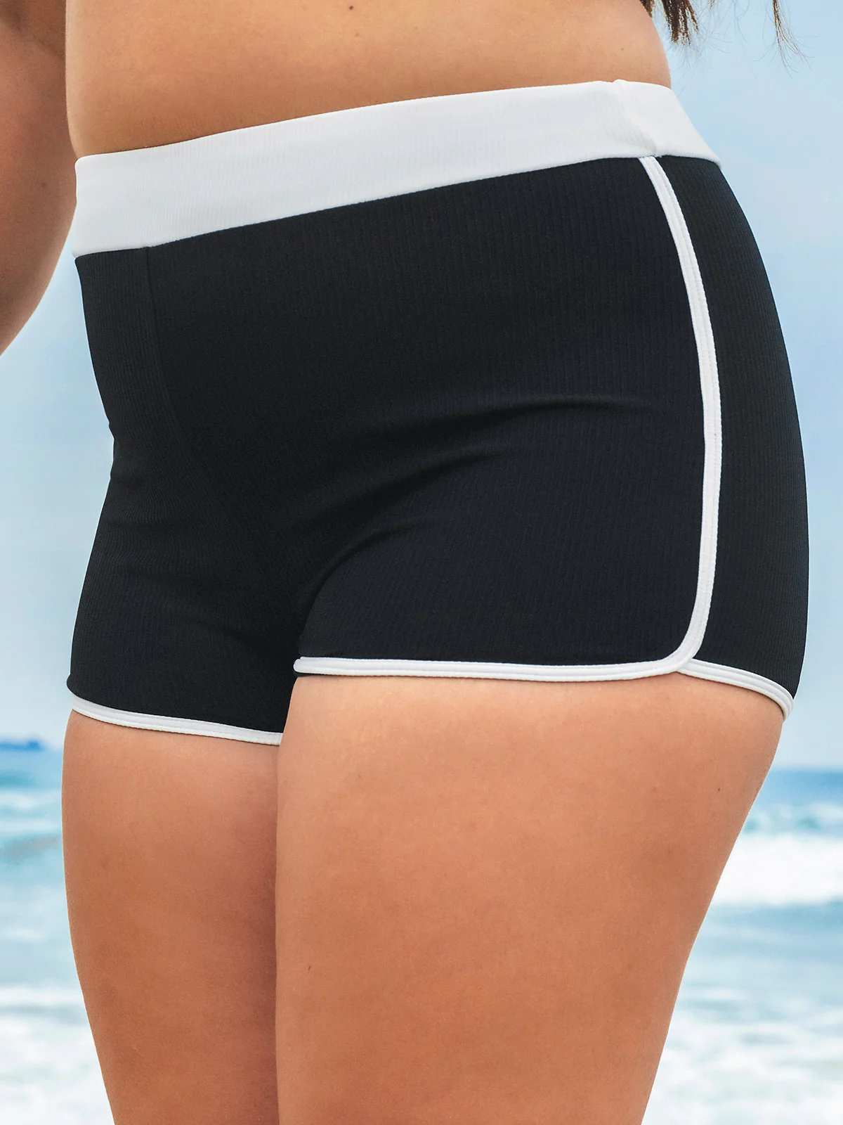 Black Contrast Full Coverage Plus Size Bikini Bottom