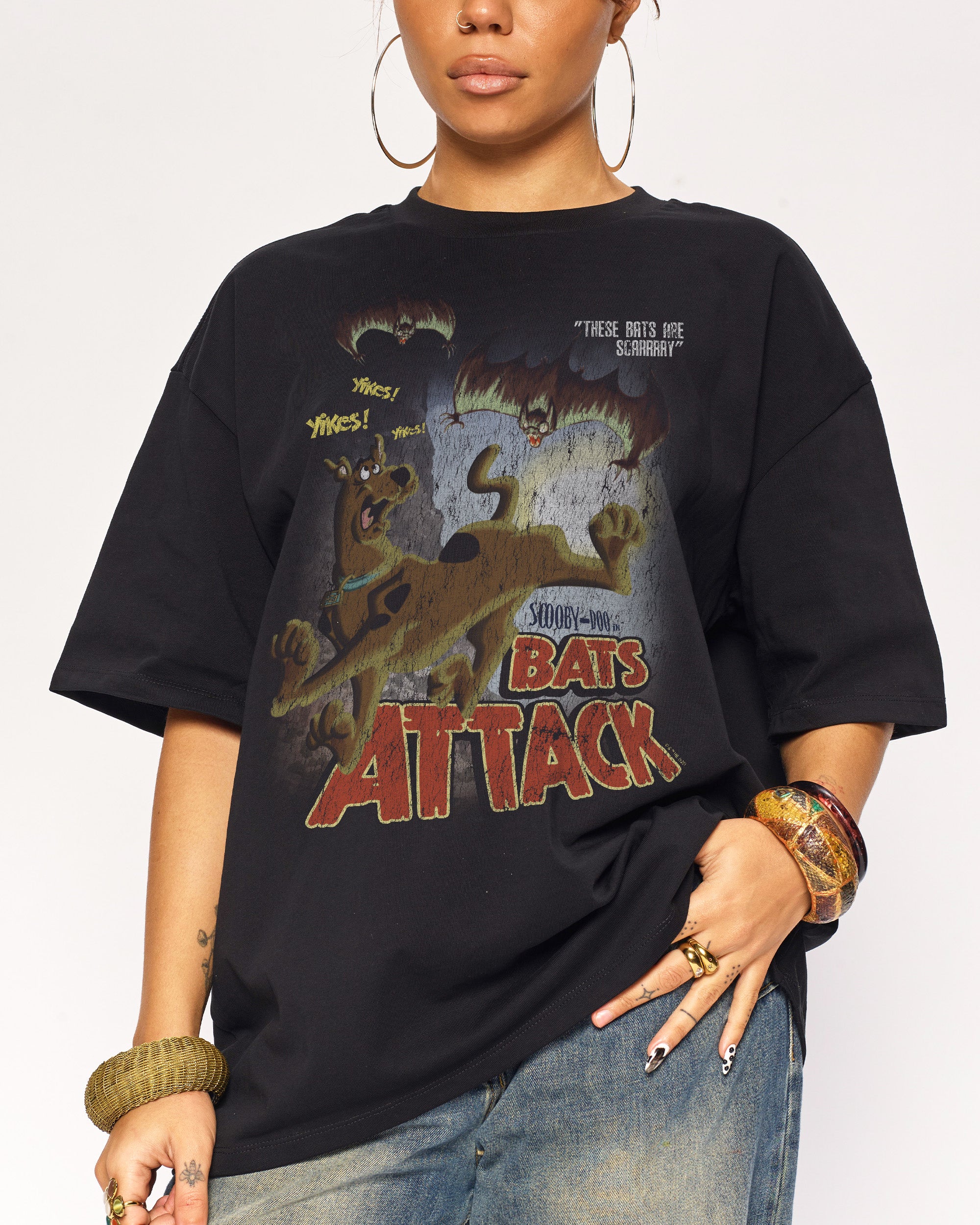 Scooby-Doo Bats Attack Oversized Tee