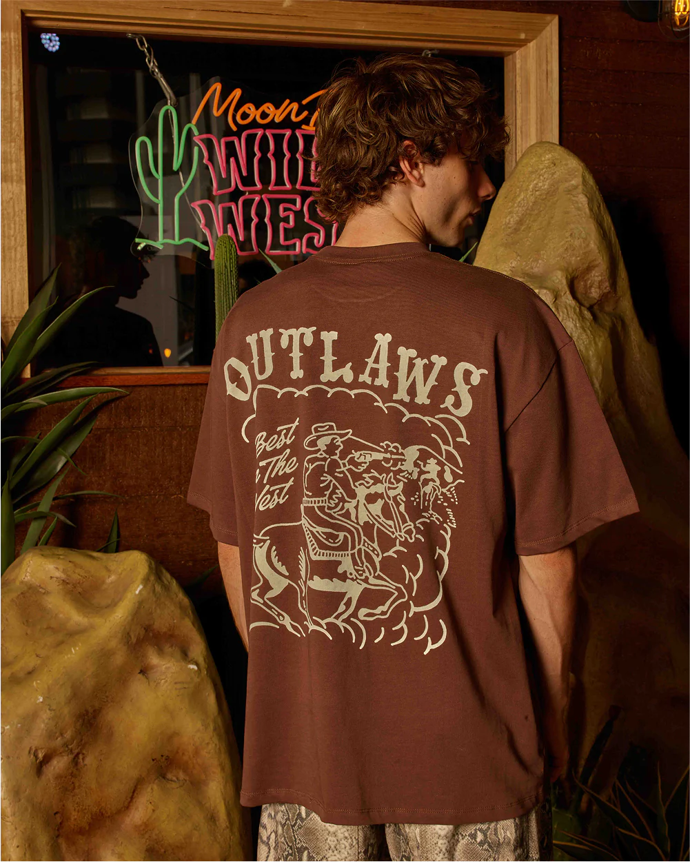 Outlaws Oversized Tee